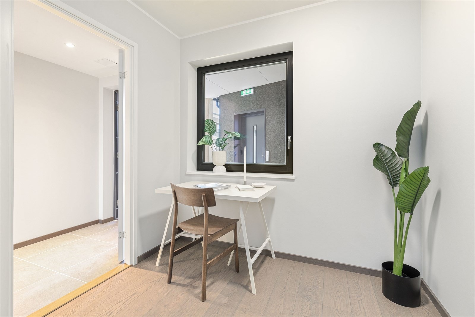 Soverom 2 med plass for seng og garderobeløsning Galleribilde