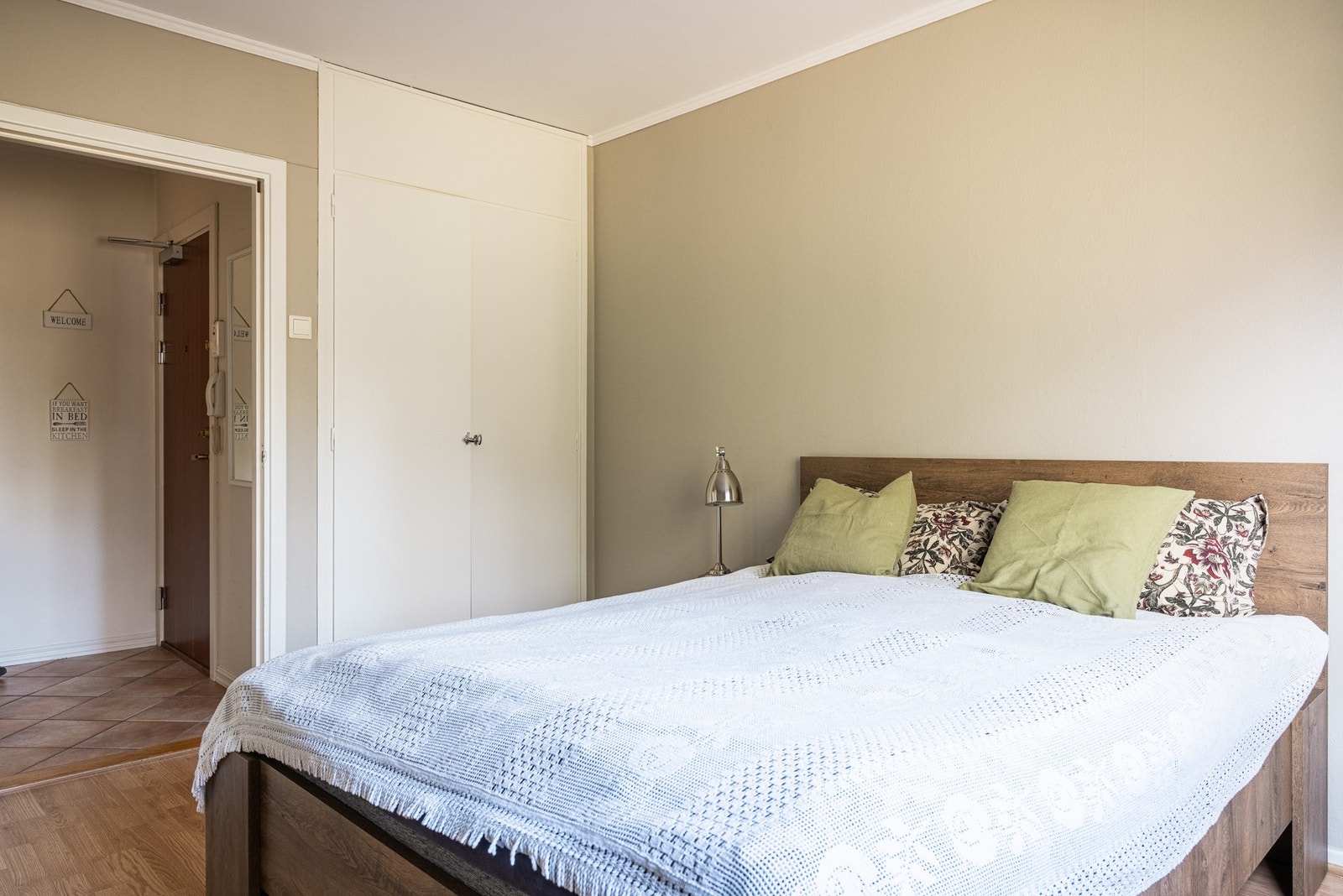 Soverom nr. 1. Galleribilde