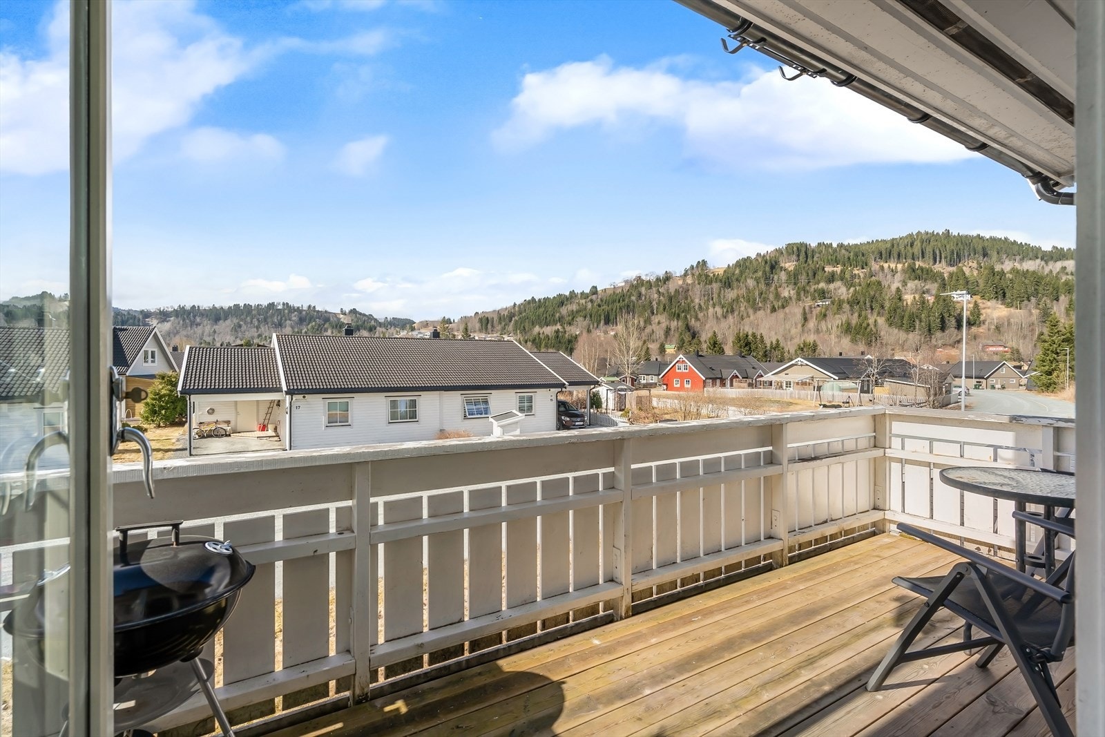 Solrik balkong mot sørvest Galleribilde
