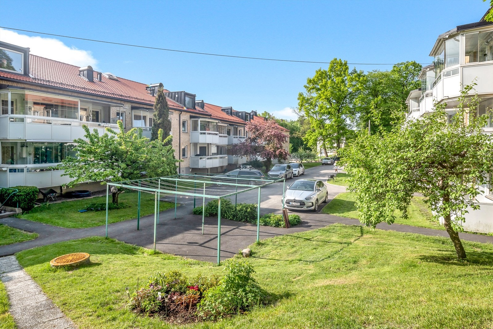 Godt med luft mellom byggene. Galleribilde