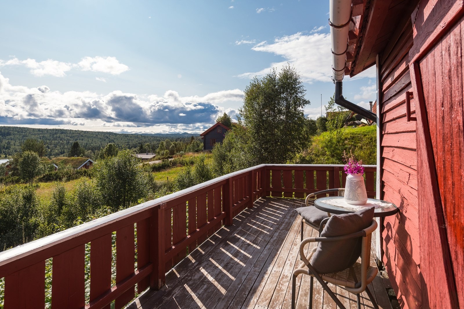 Veranda på ca. 21 m2. Galleribilde