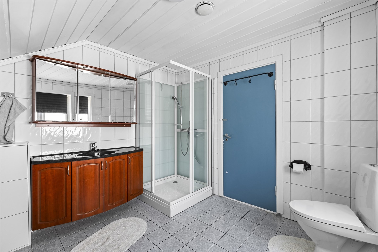 Bad i 2.etasje Galleribilde