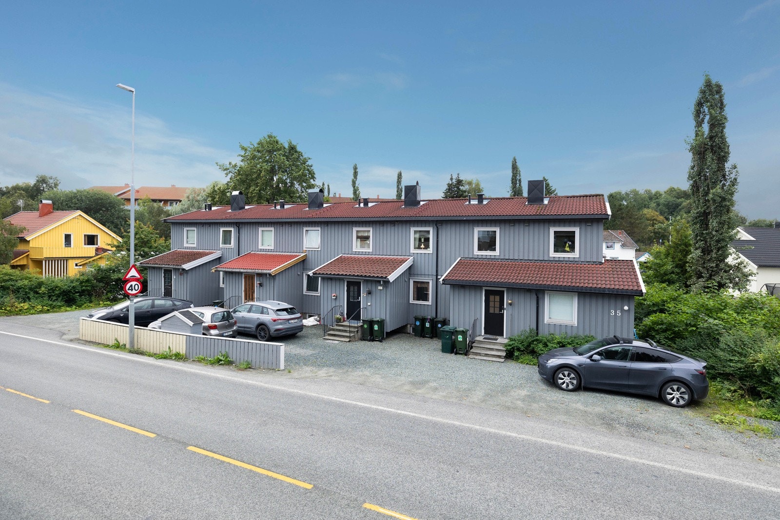 Fasade fremside Galleribilde
