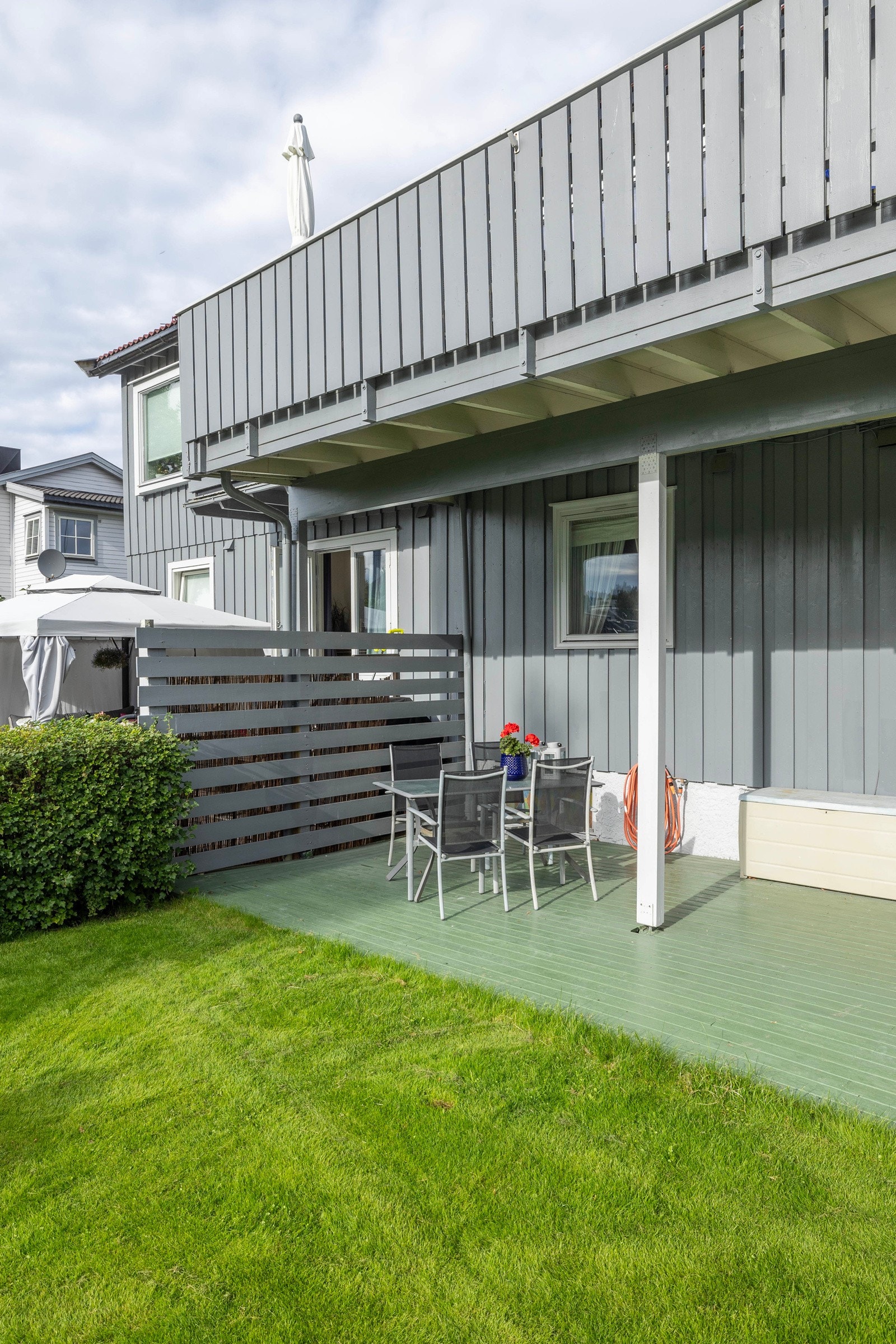 Terrassen utenfor 1. etasje Galleribilde