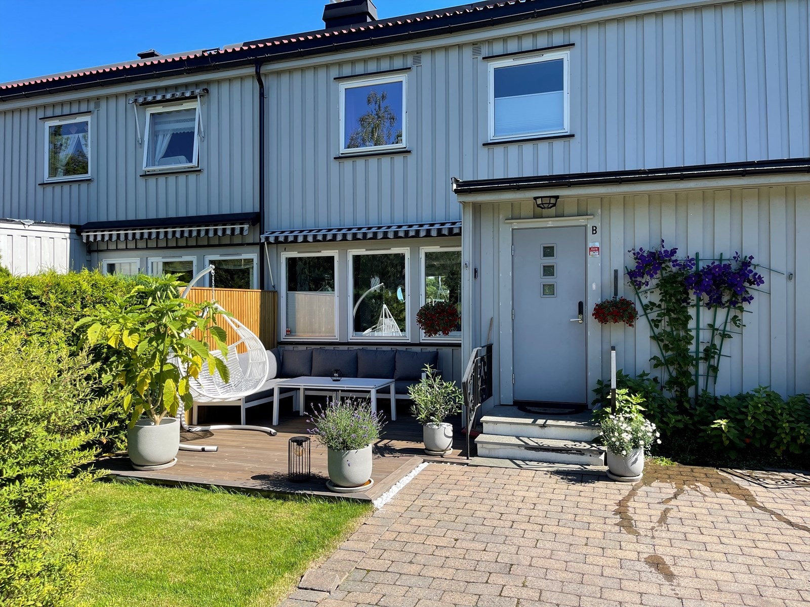 Koselig og opparbeidet inngangsparti Galleribilde