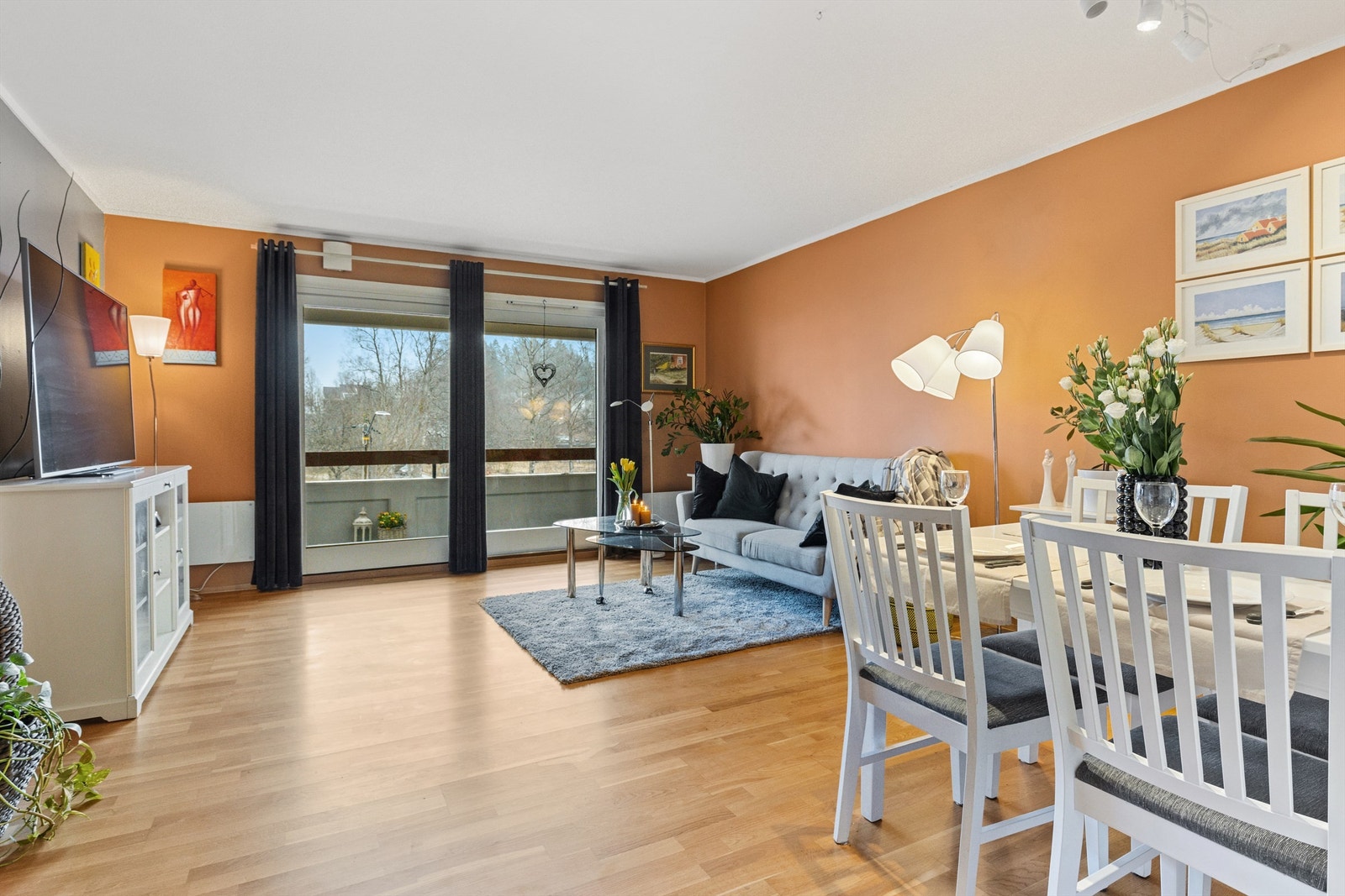 Velkommen til Rådhussvingen 31! Galleribilde