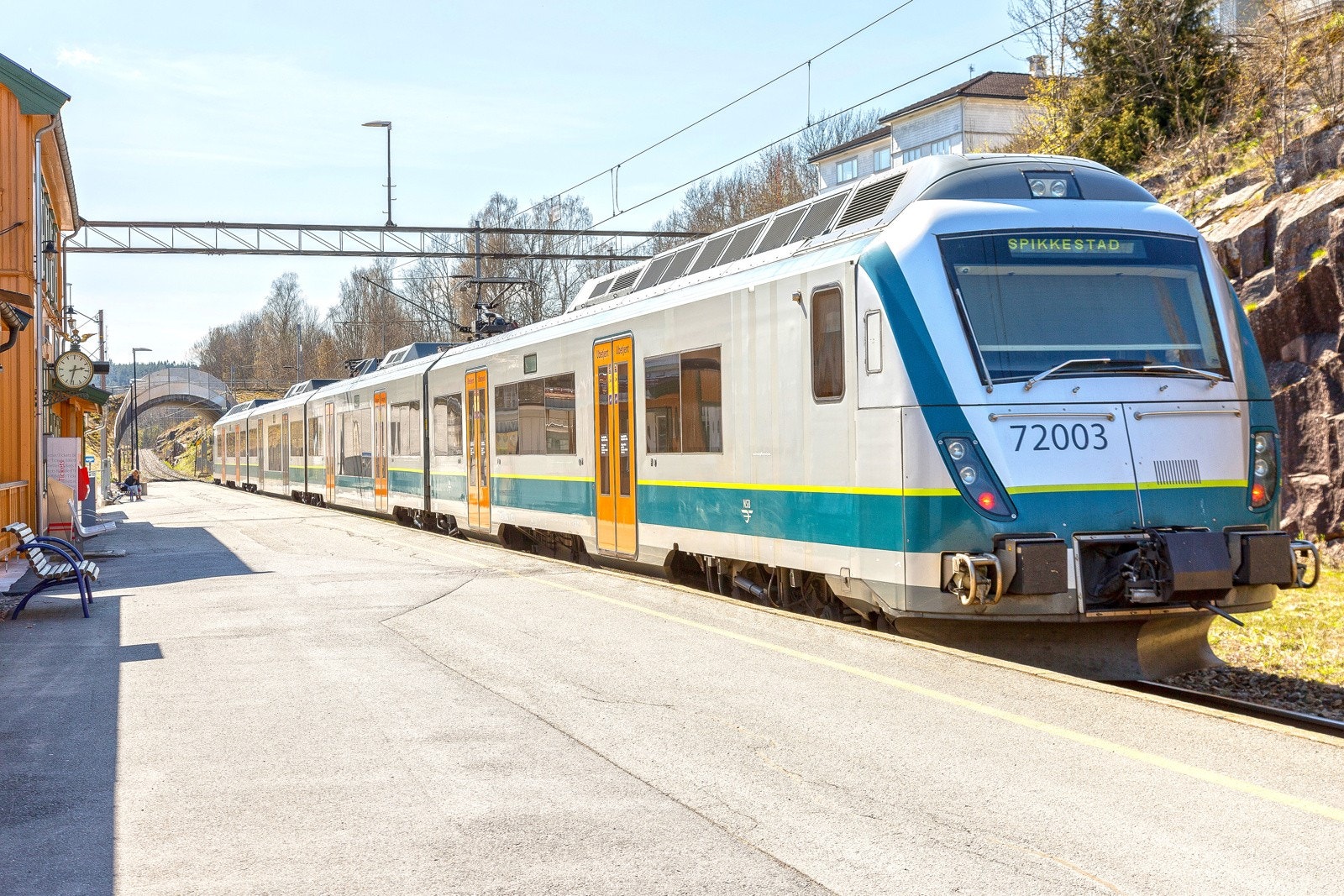 6 minutters gange til Røyken stasjon Galleribilde