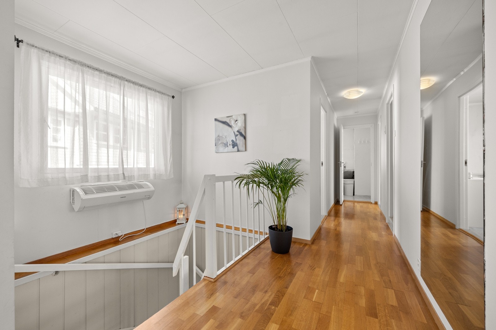 Gang 1 etasje Galleribilde