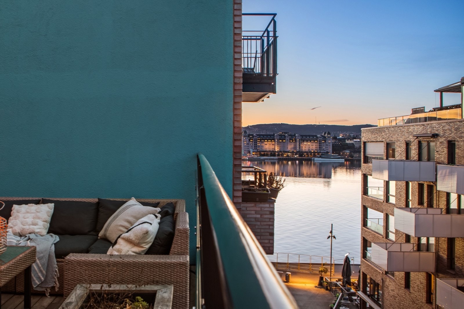 Velkommen til Sørengkaia 121! Boligen er presentert av Nordvik avd. Frogner ved Kristian Karlsrud Galleribilde