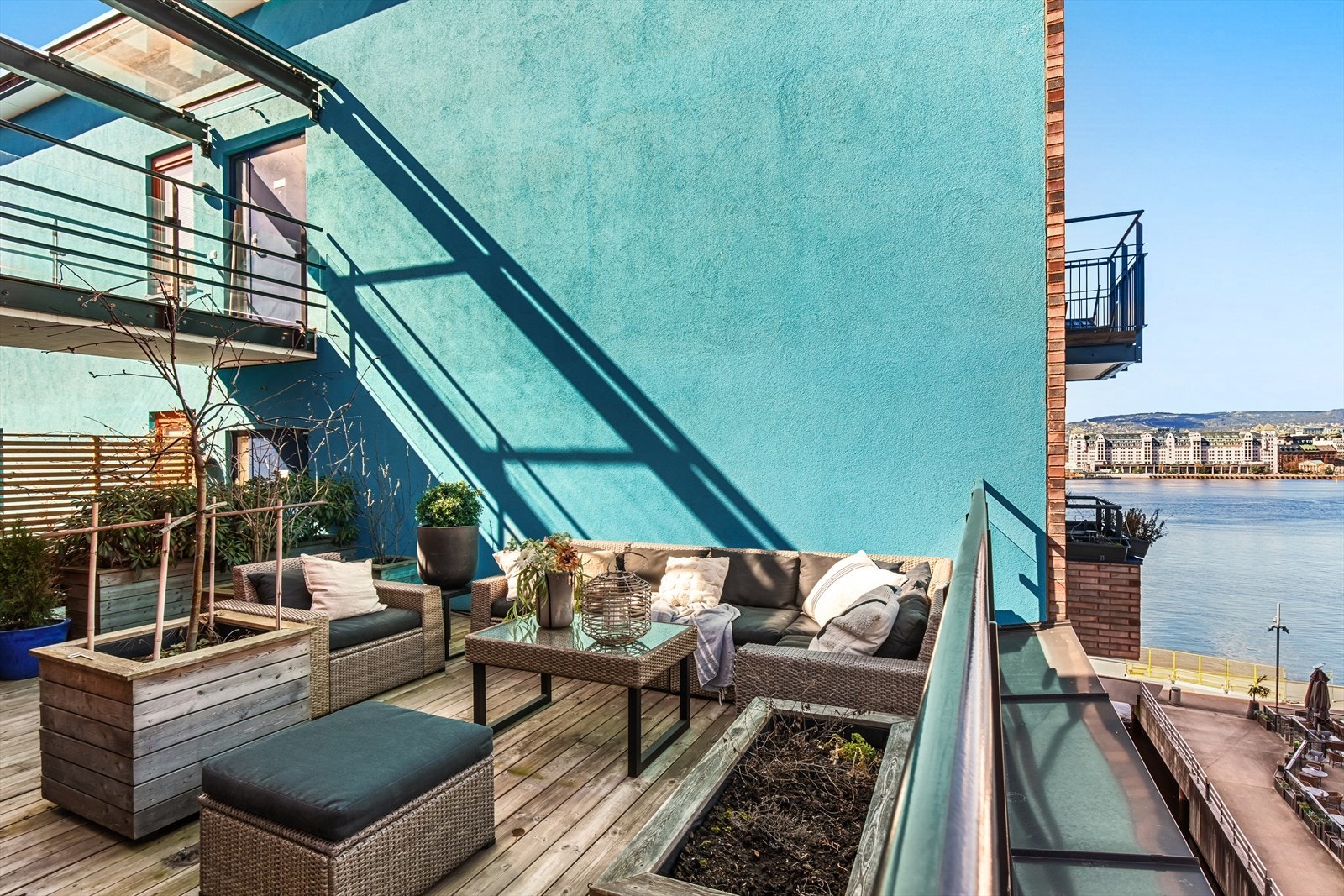 Flere blomsterkasser og mange muligheter Galleribilde