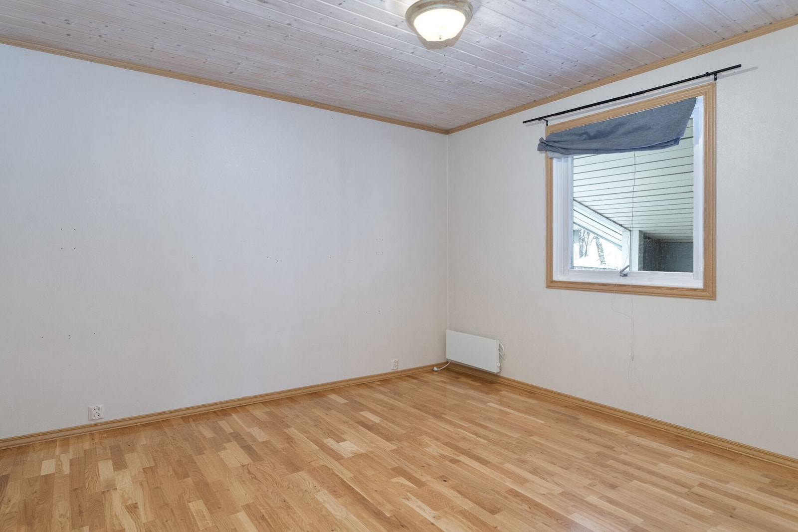 Soverom I Galleribilde