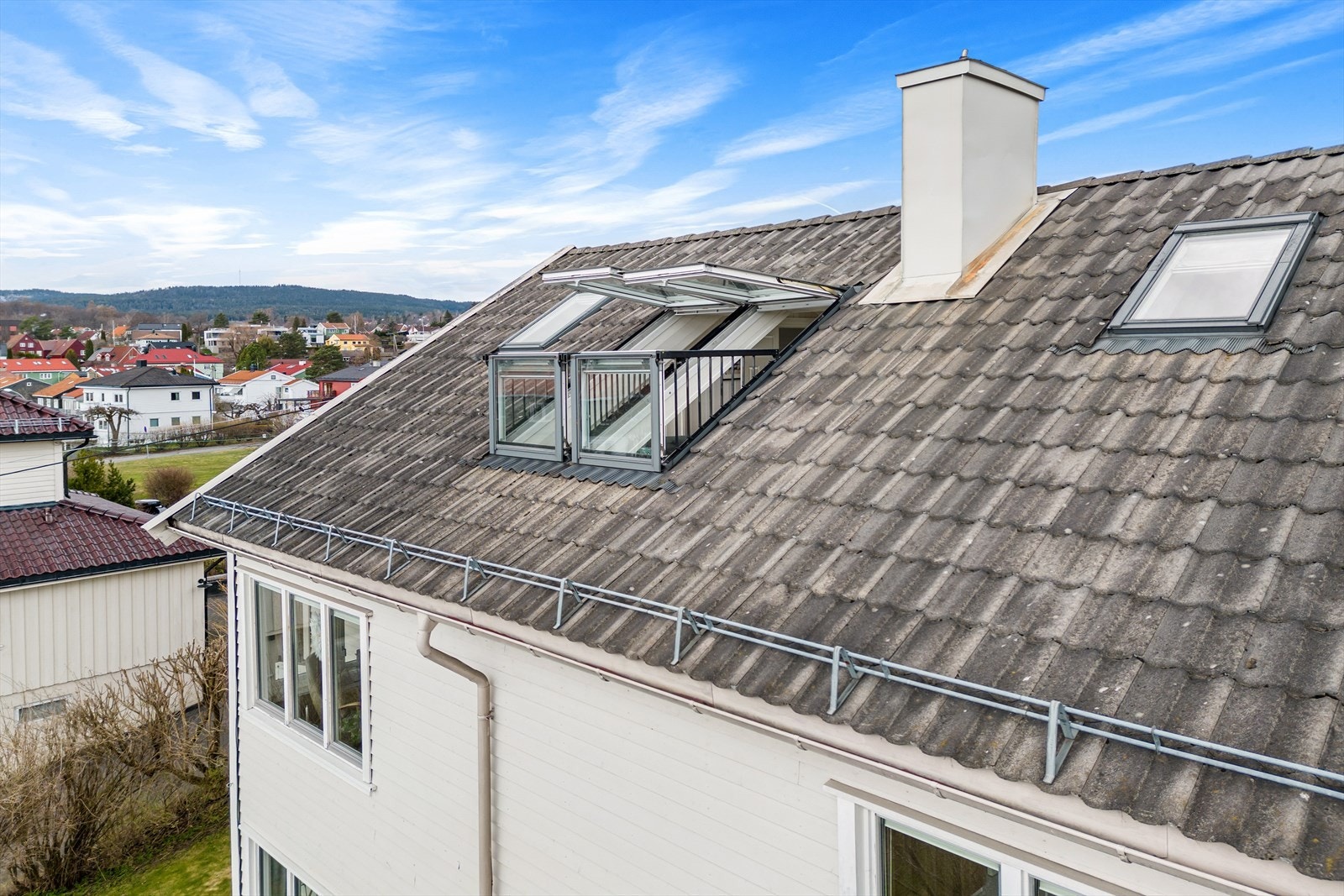 Velux Takaltan vinduer satt inn i forbindelse med innredning av loft i 2004. Galleribilde