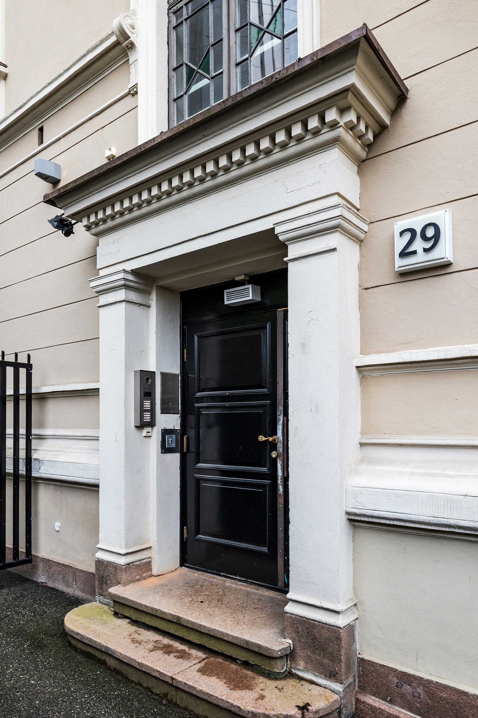 Hyggelig inngangsparti. Galleribilde