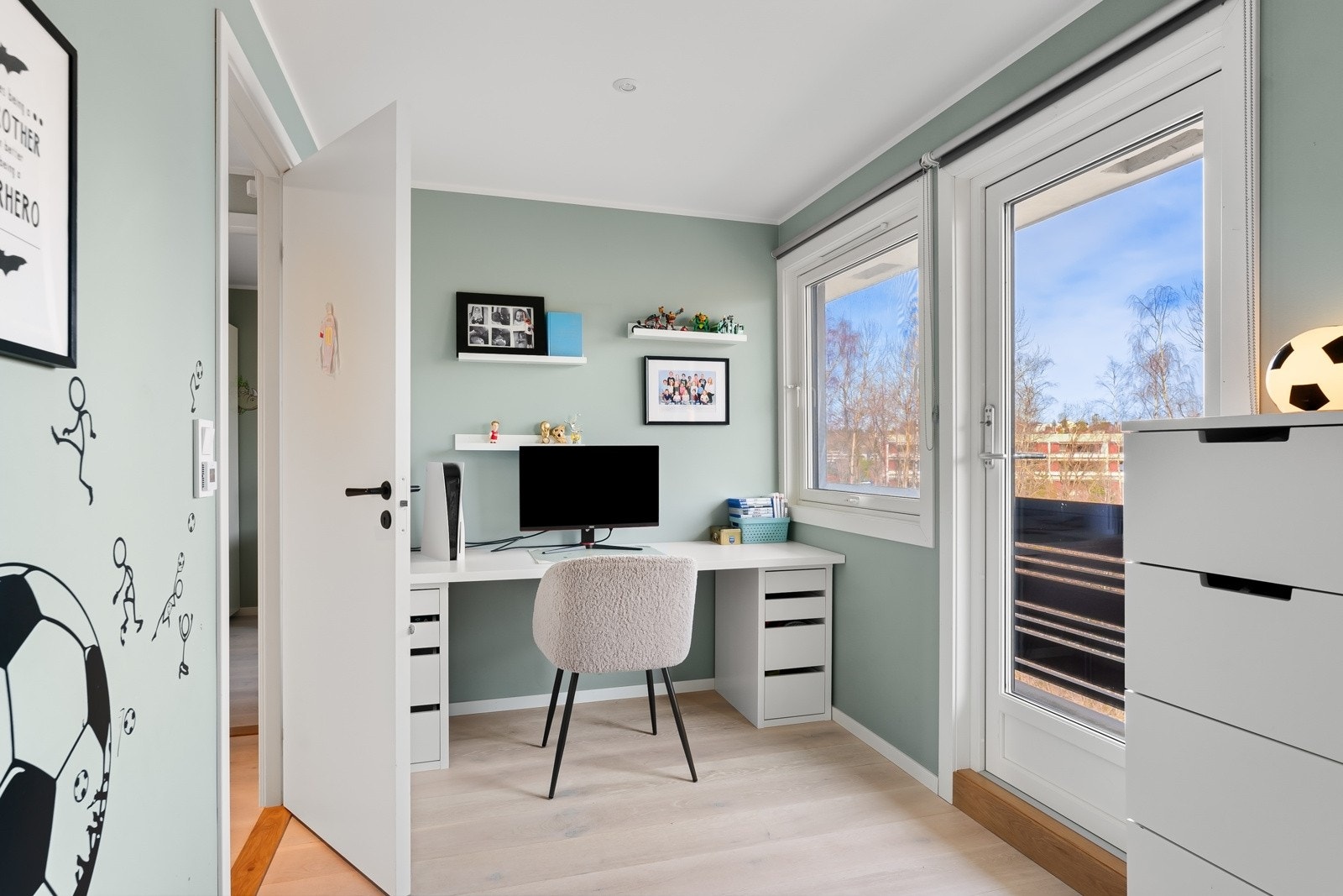 Soverom 2 av 3 Galleribilde