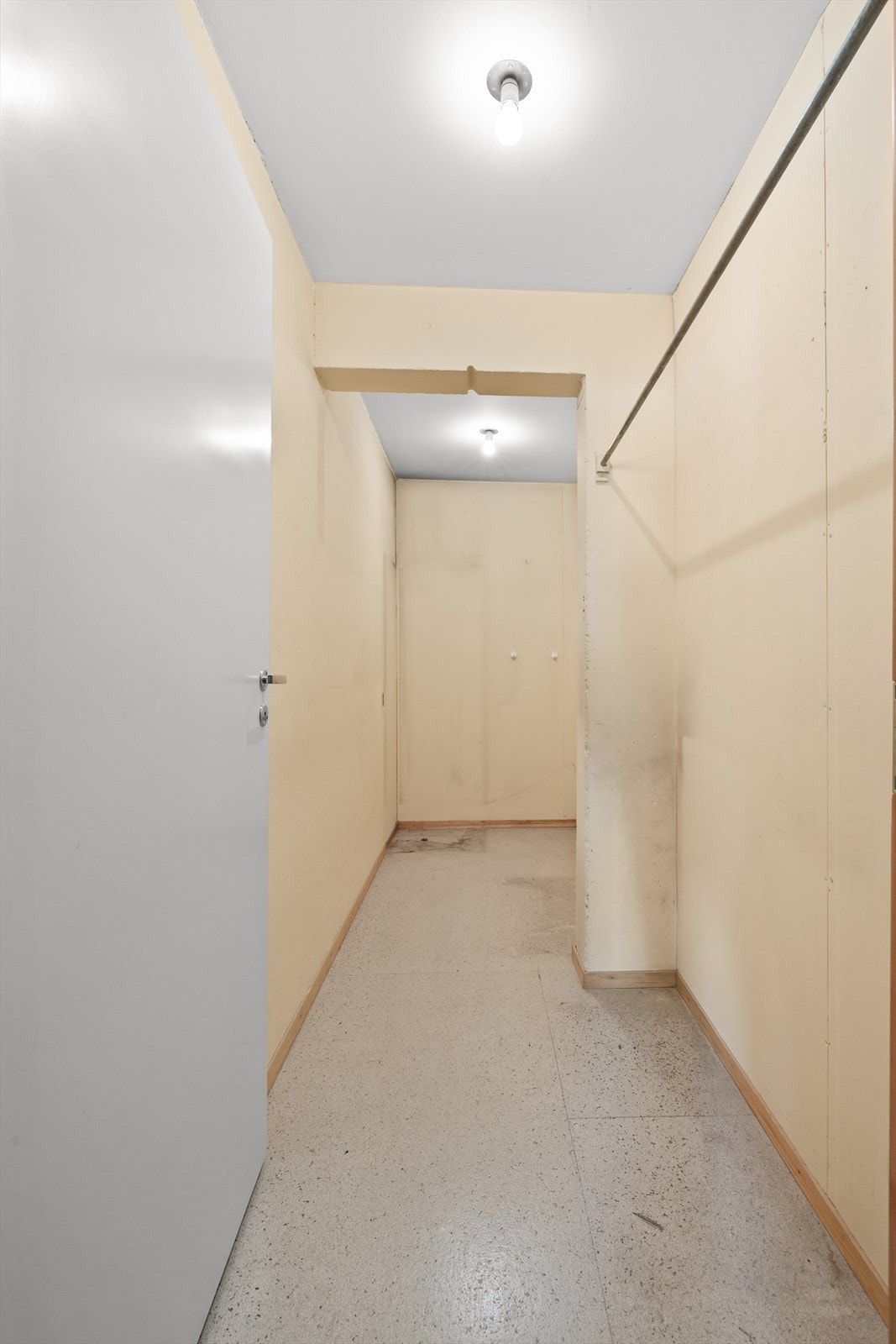 - Praktisk innvendig bod i tilknytning til entréen - Galleribilde