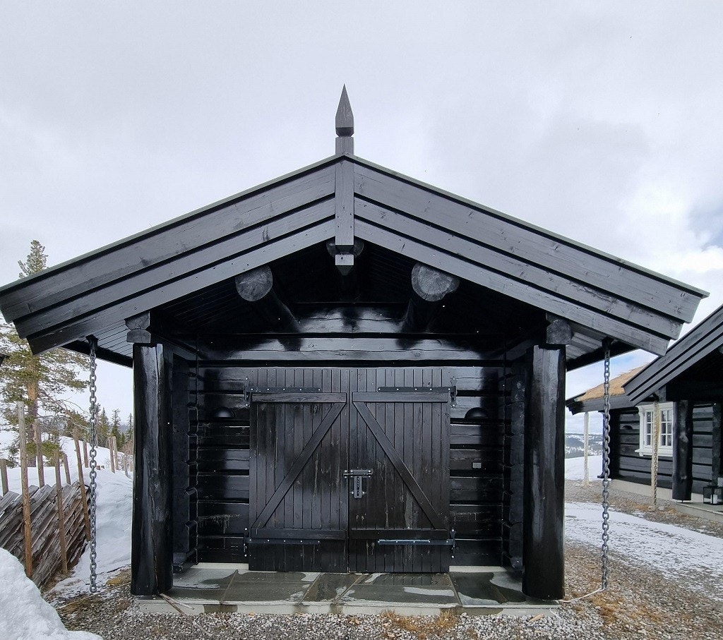 Lyst på garasje? Vi hjelper deg med matchende bygg til hytta. Galleribilde