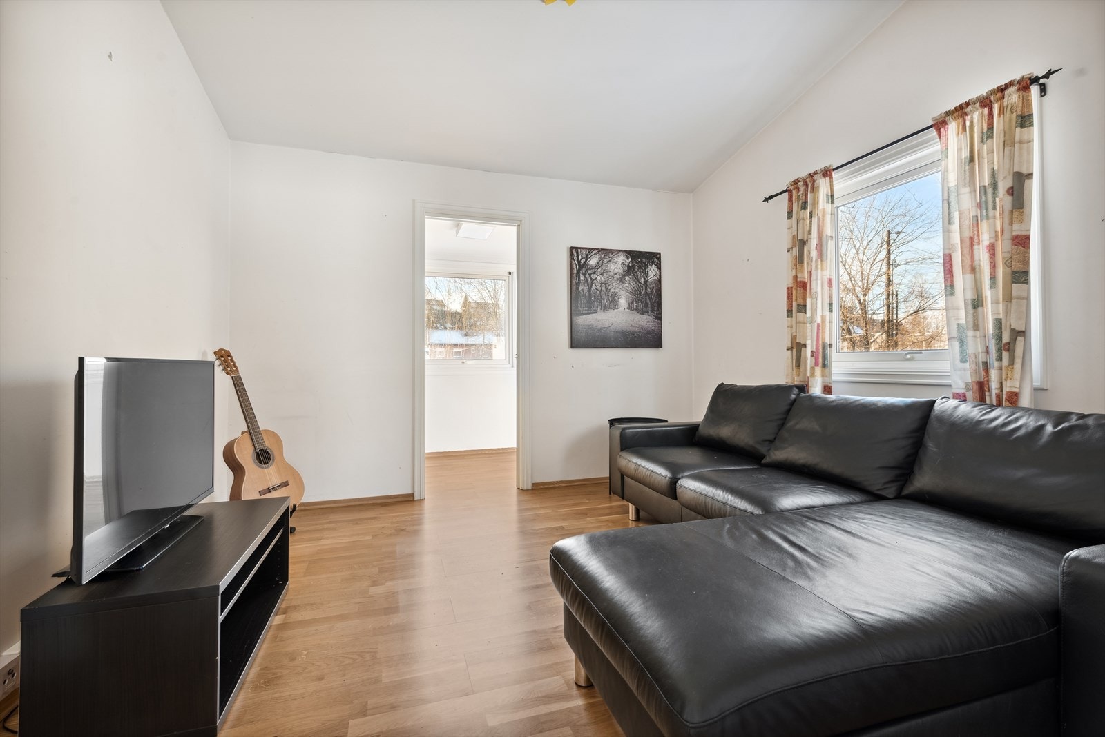 TV-stue / Soverom I Galleribilde