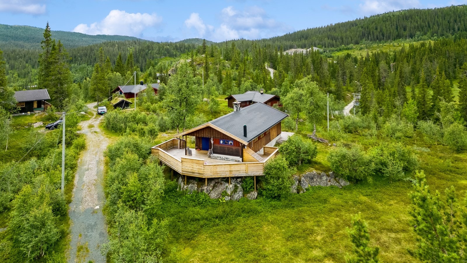 Amalie Moen v/DNB Eiendom har gleden av å presentere Haugerud 46! Galleribilde