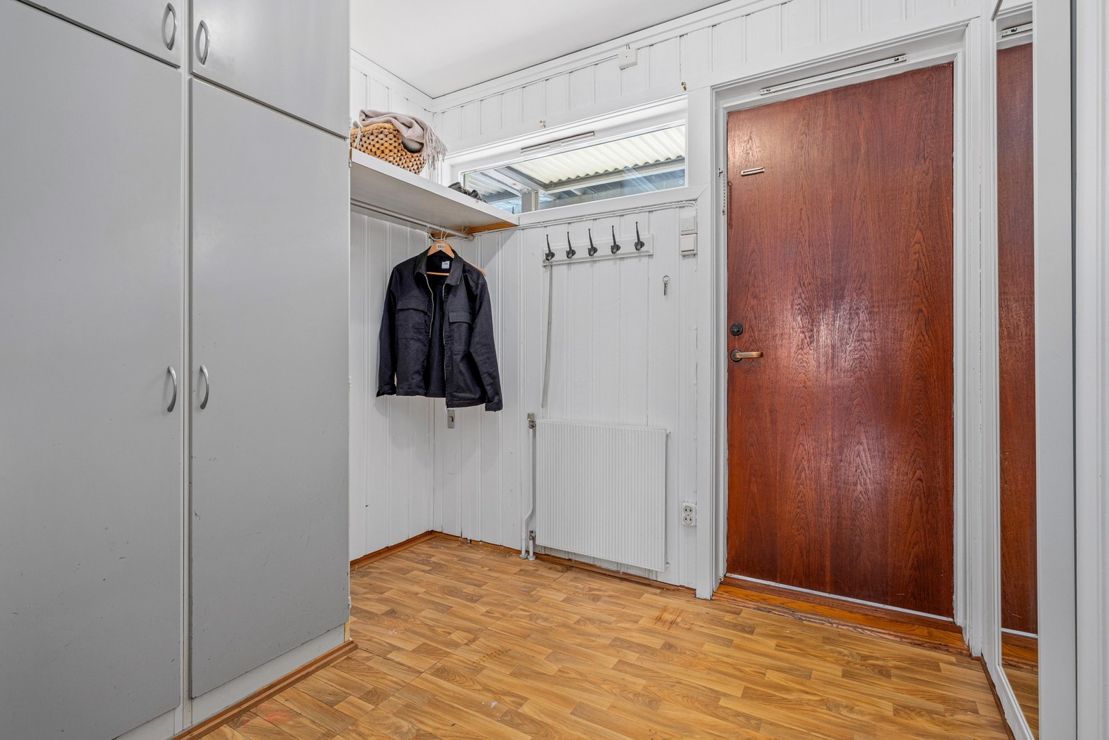 Lys og trivelig entré. Galleribilde
