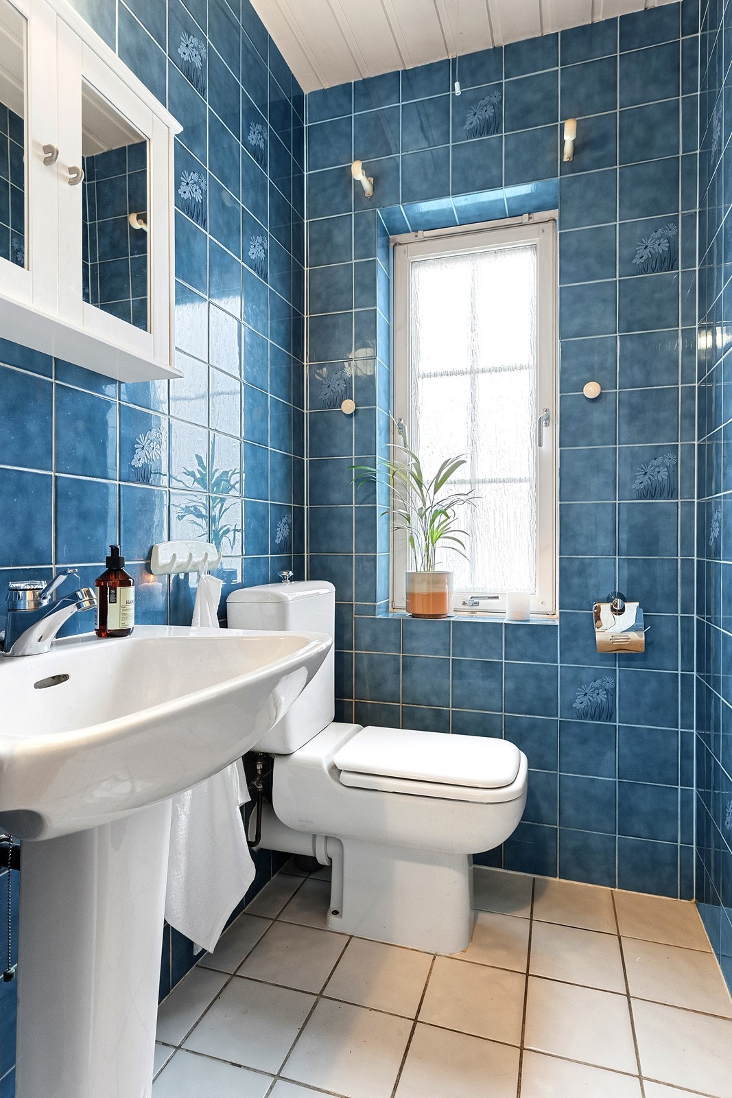 Toalettrom i 1. etasje. Galleribilde