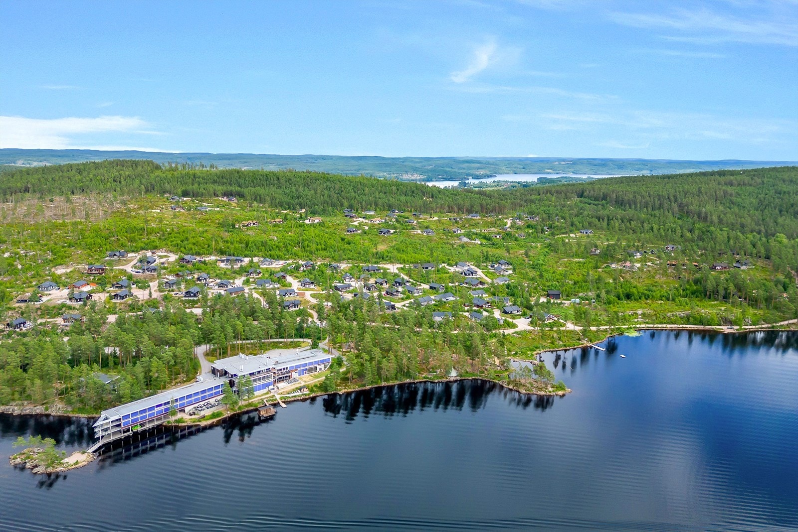 Flott utsikt utover Vortungen fra tomten Galleribilde