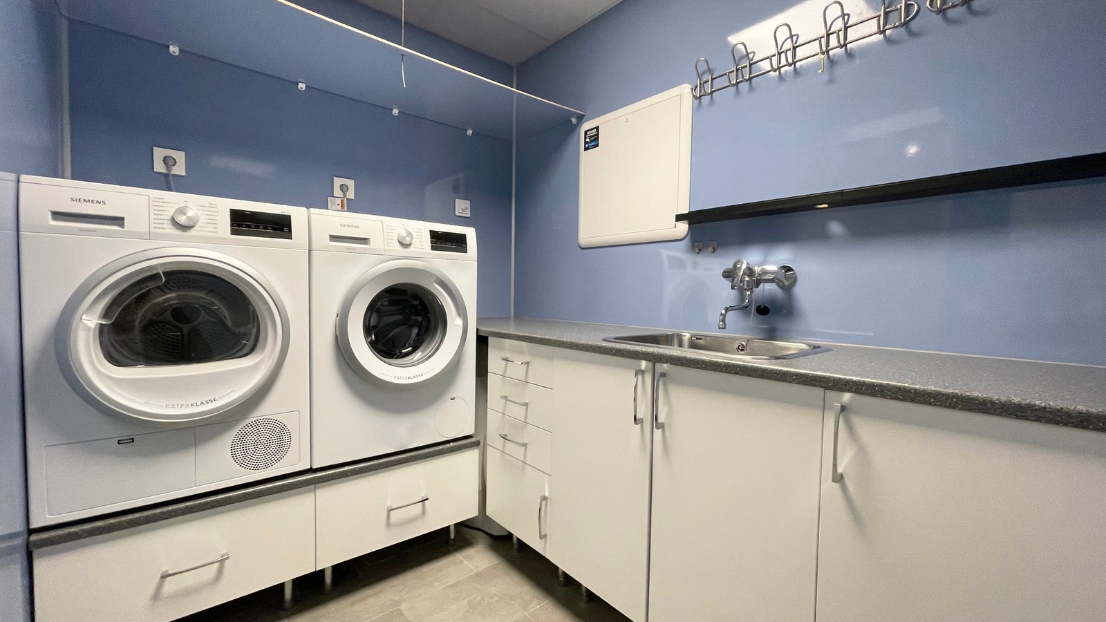 Vaskerom Galleribilde