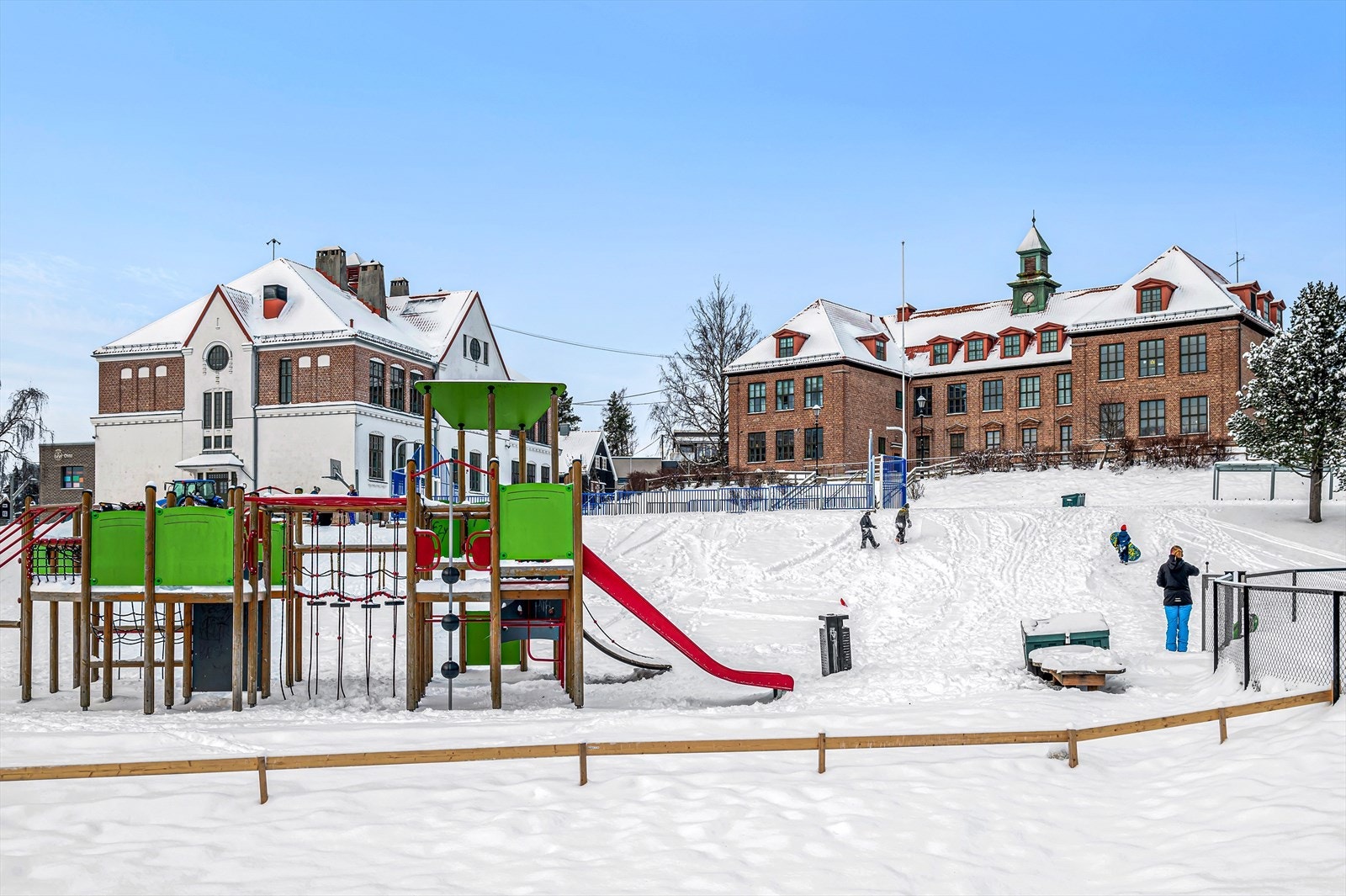 Østensjø skole. Galleribilde