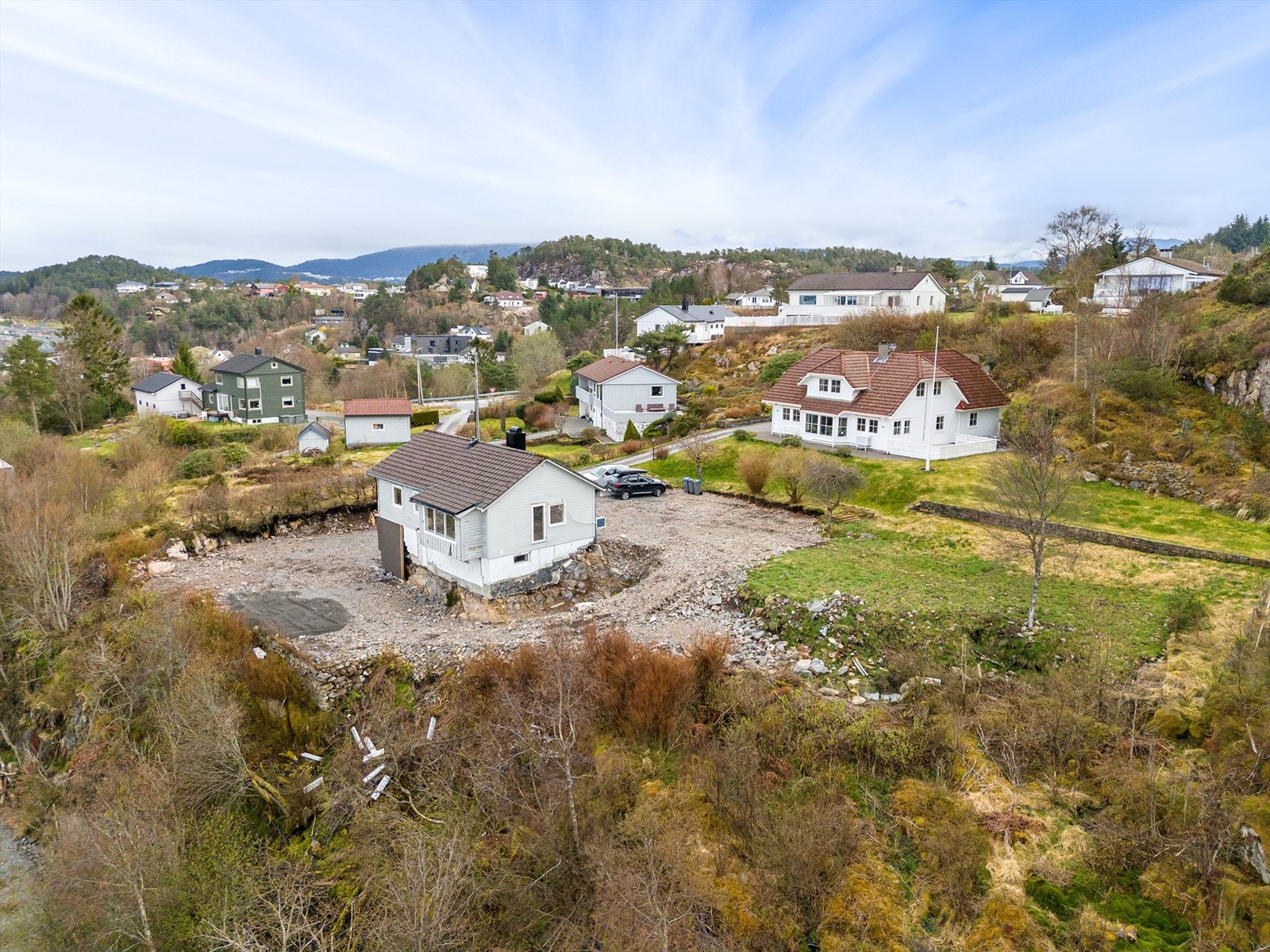 Eiendommen ligger fint til i et rolig og etablert område i Mathopen/Håkonshella Galleribilde
