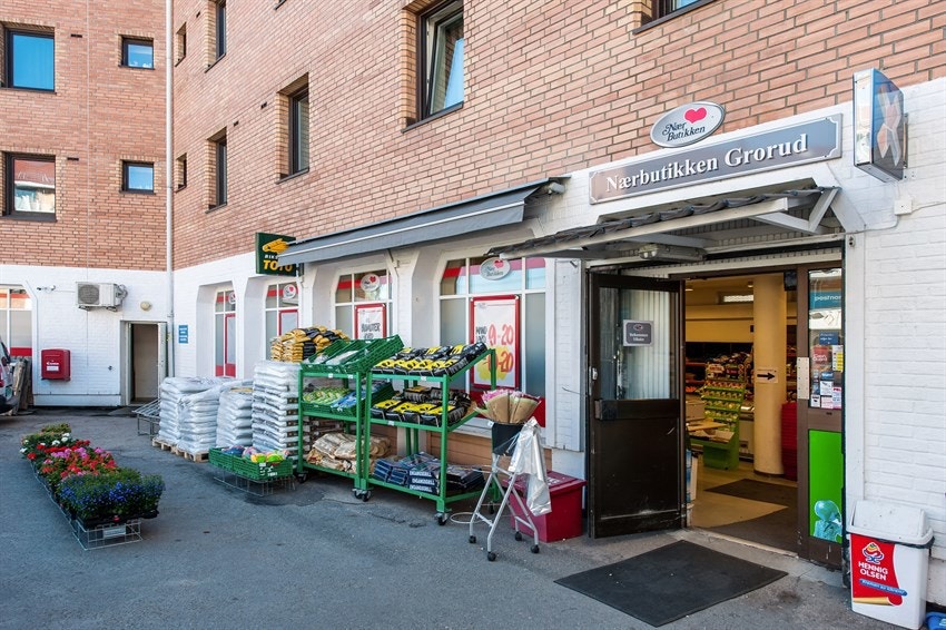 Nærbutikken ligger bare et steinkast unna i Stjerneblokkveien 20. Galleribilde