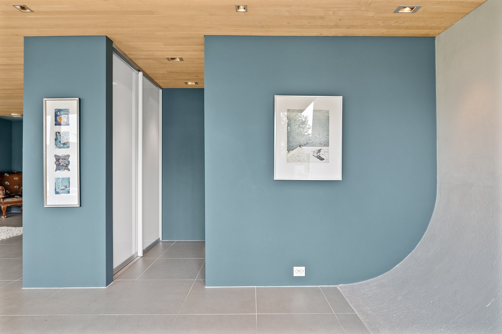 Velkommen inn i en av tre innganger. Galleribilde