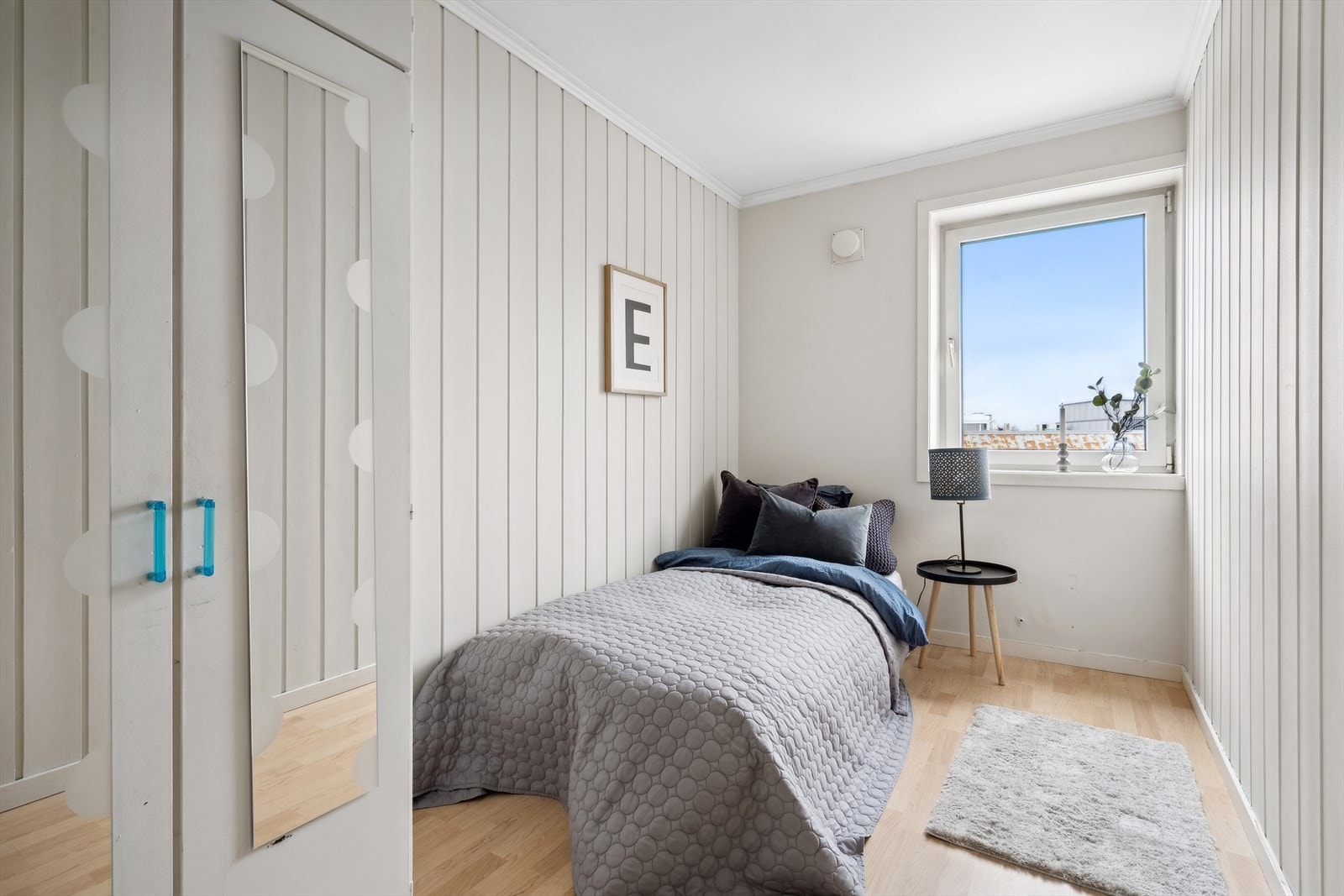 De fleste vinduer i leiligheten er skiftet i moderne tid. Galleribilde