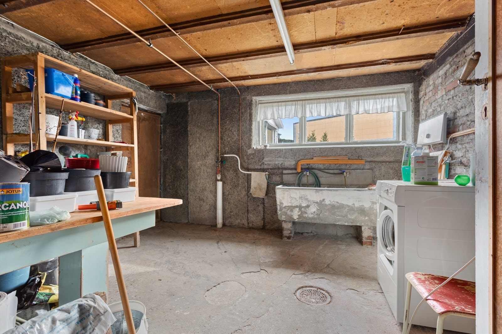 KJelllar. Galleribilde