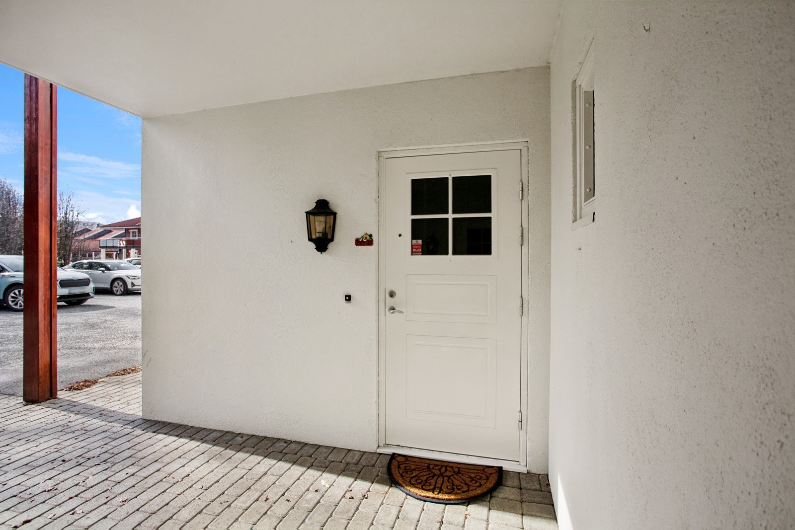 Leiligheten har en praktisk beliggenhet i 1. etasje med trappefri adkomst. Galleribilde