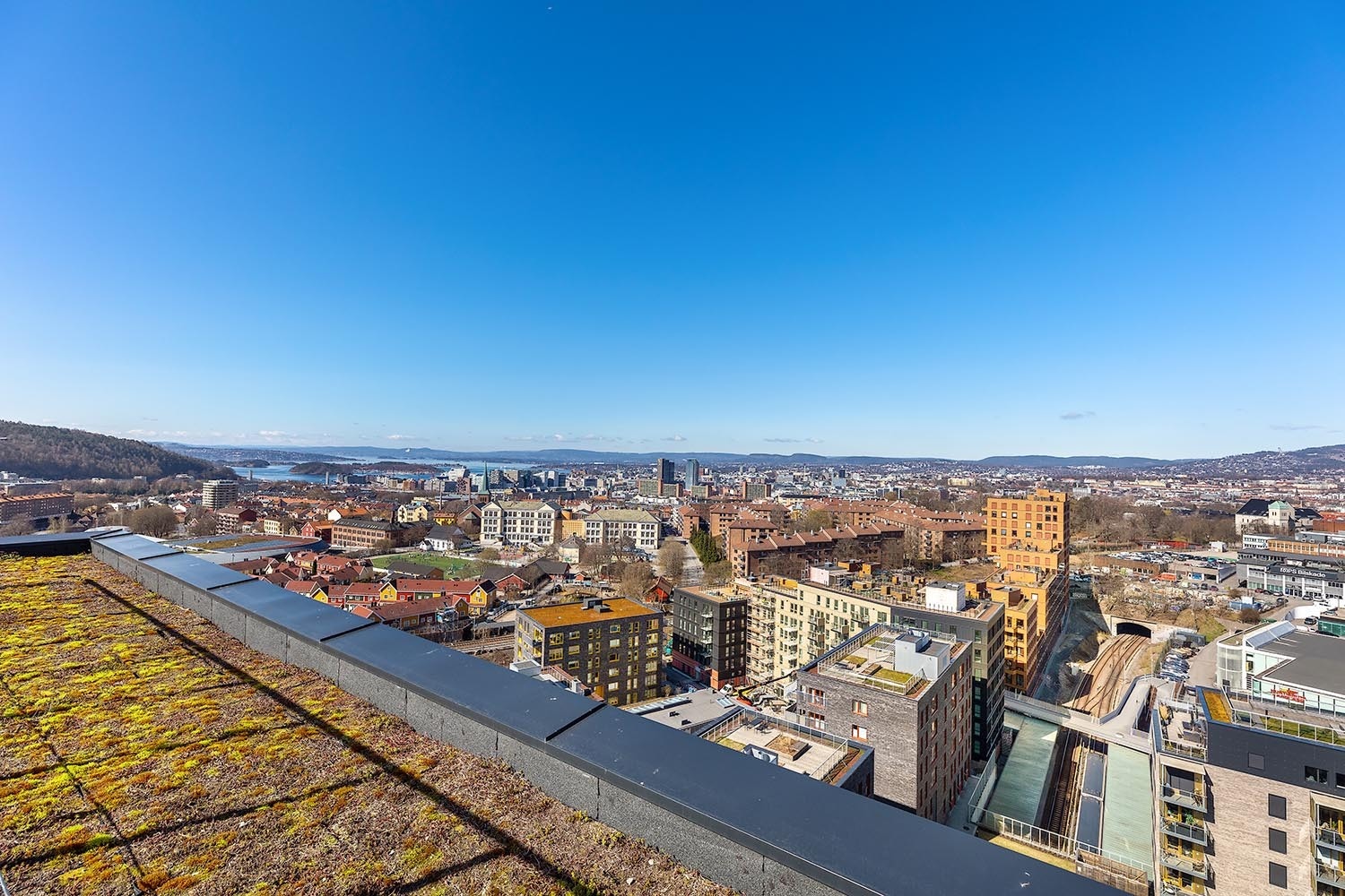 Utsikt fra takterrasse Galleribilde