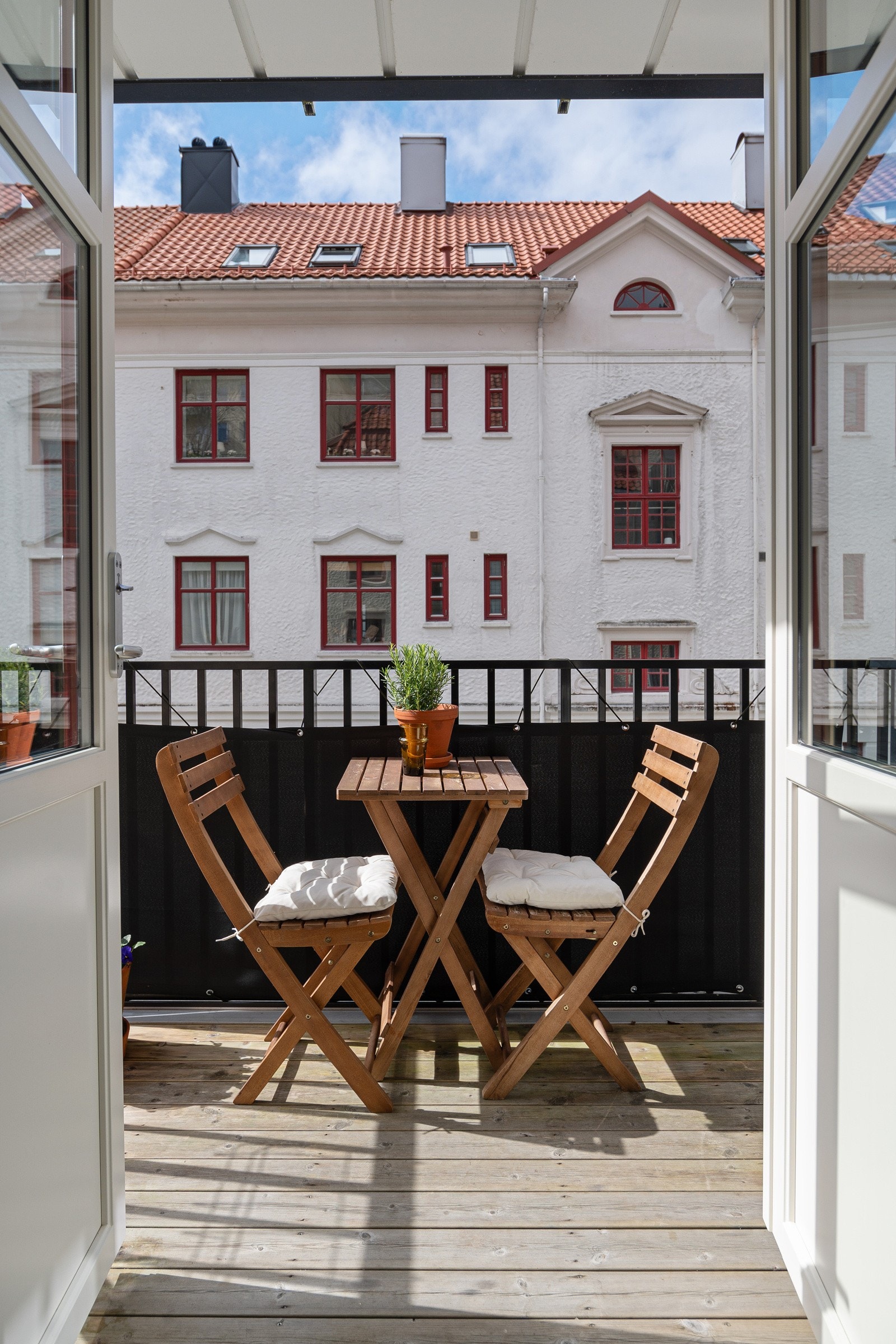 Her kan kose deg med noe kaldt å drikke på fine dager Galleribilde