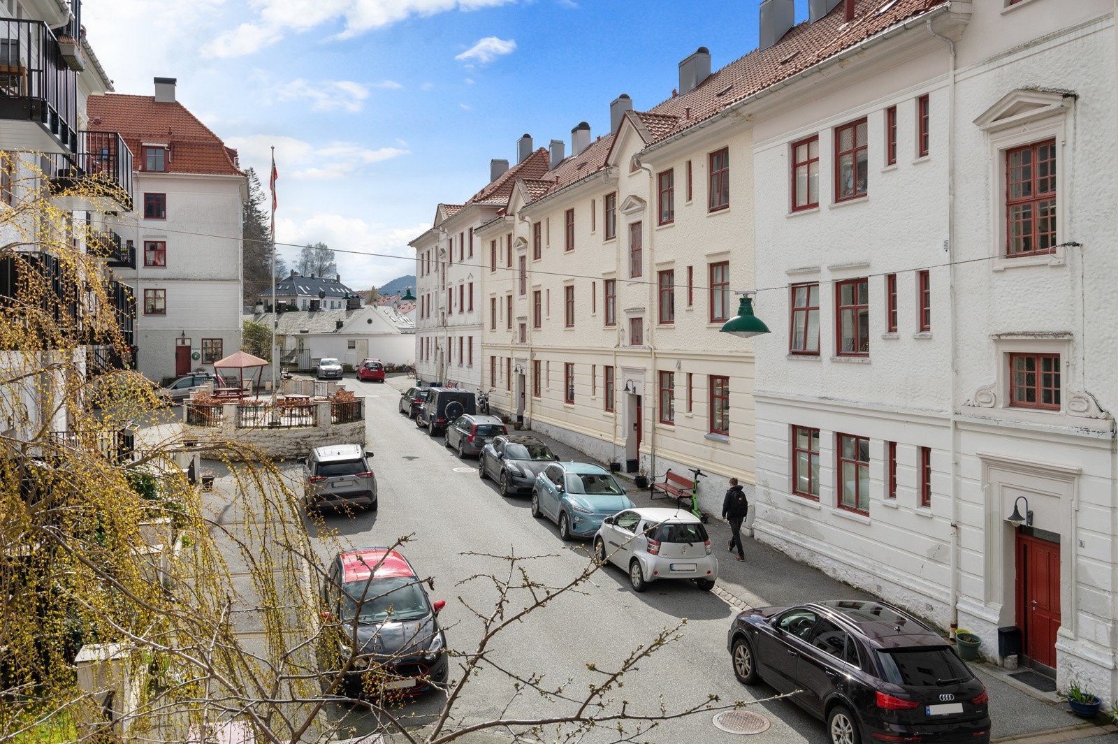 Borettslaget er plassert i en stille blindgate, i et rolig nabolag Galleribilde