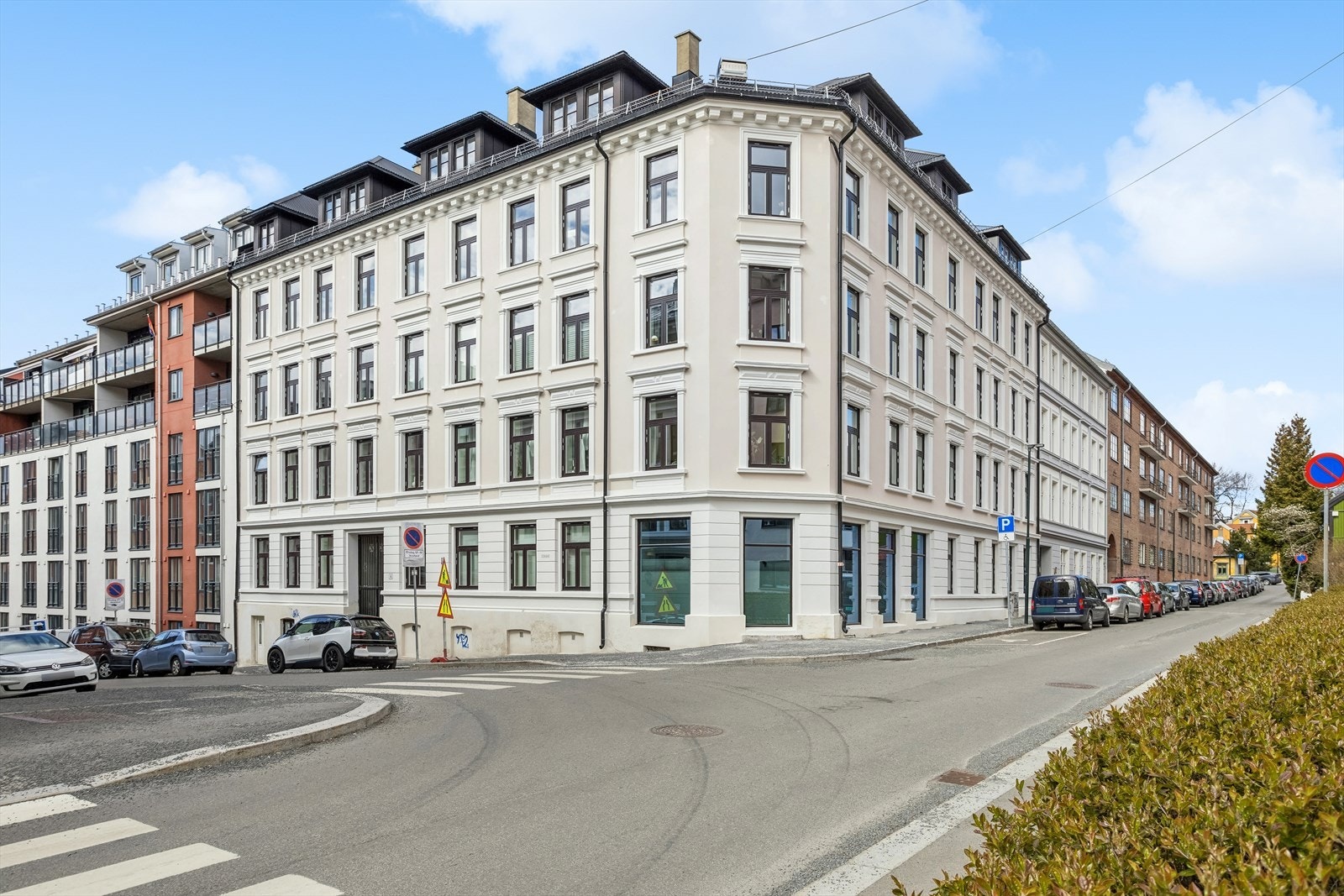 Lofotgata 4C har rolig og sentral beliggenhet med idylliske omgivelser med Akerselva som nabo. Galleribilde