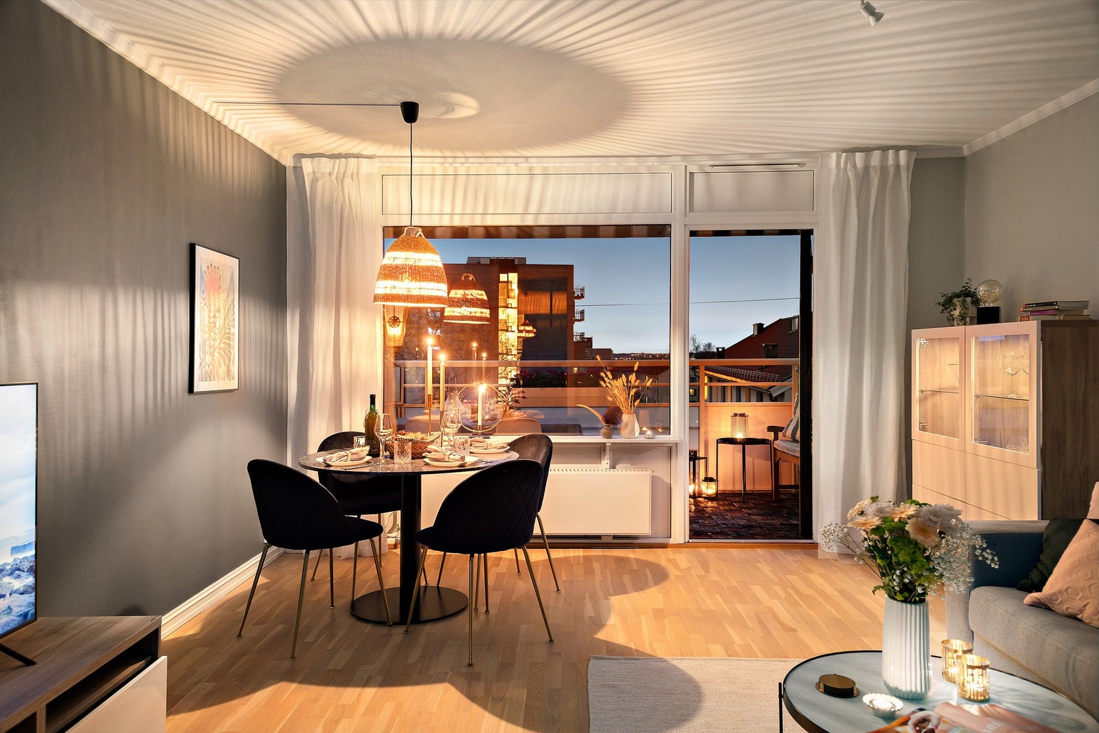 Inviter venner og familie til hyggelige sammenkomster! Galleribilde