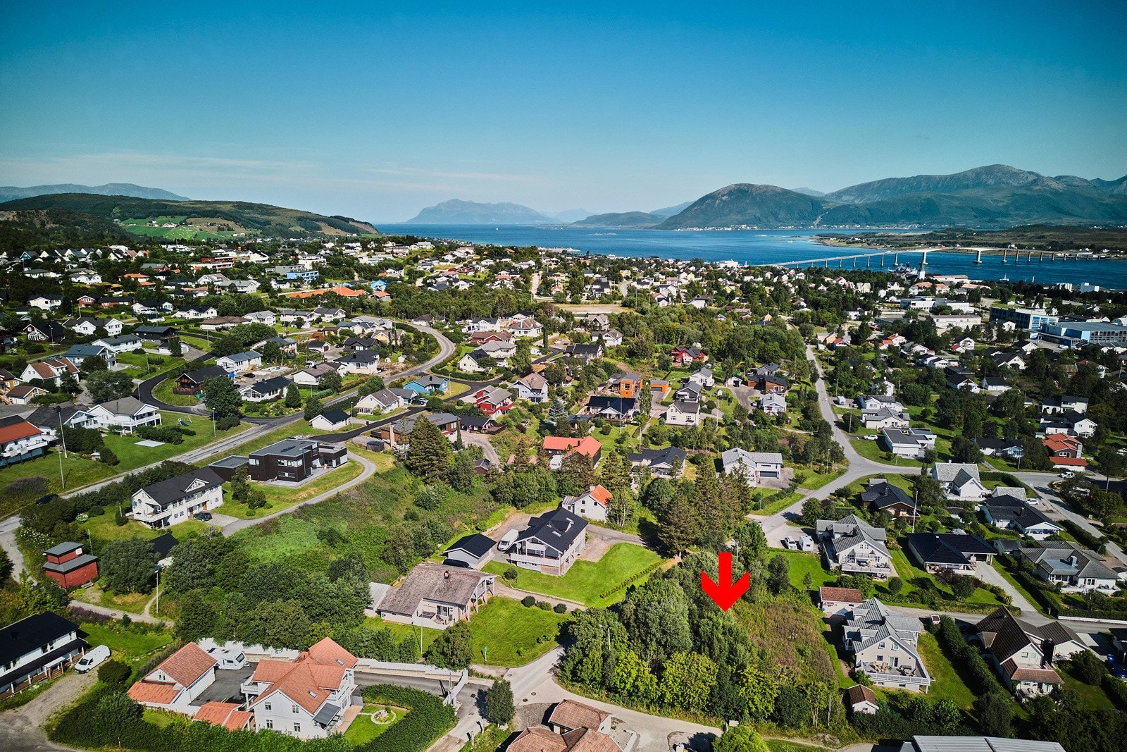 Beliggenhet med enkel vei til nærmarka. Galleribilde