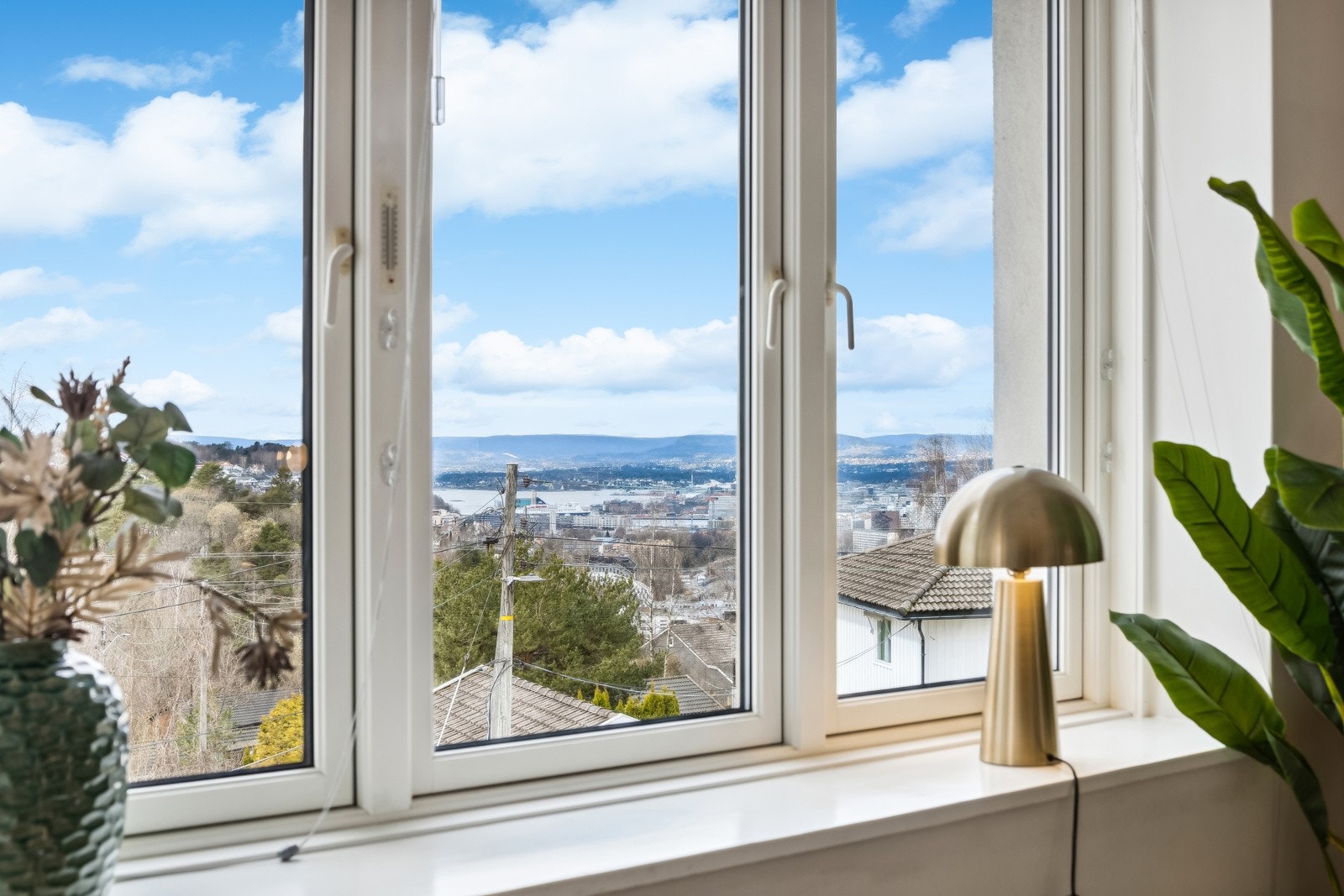 Stuevindu - også med fin utsikt. Galleribilde