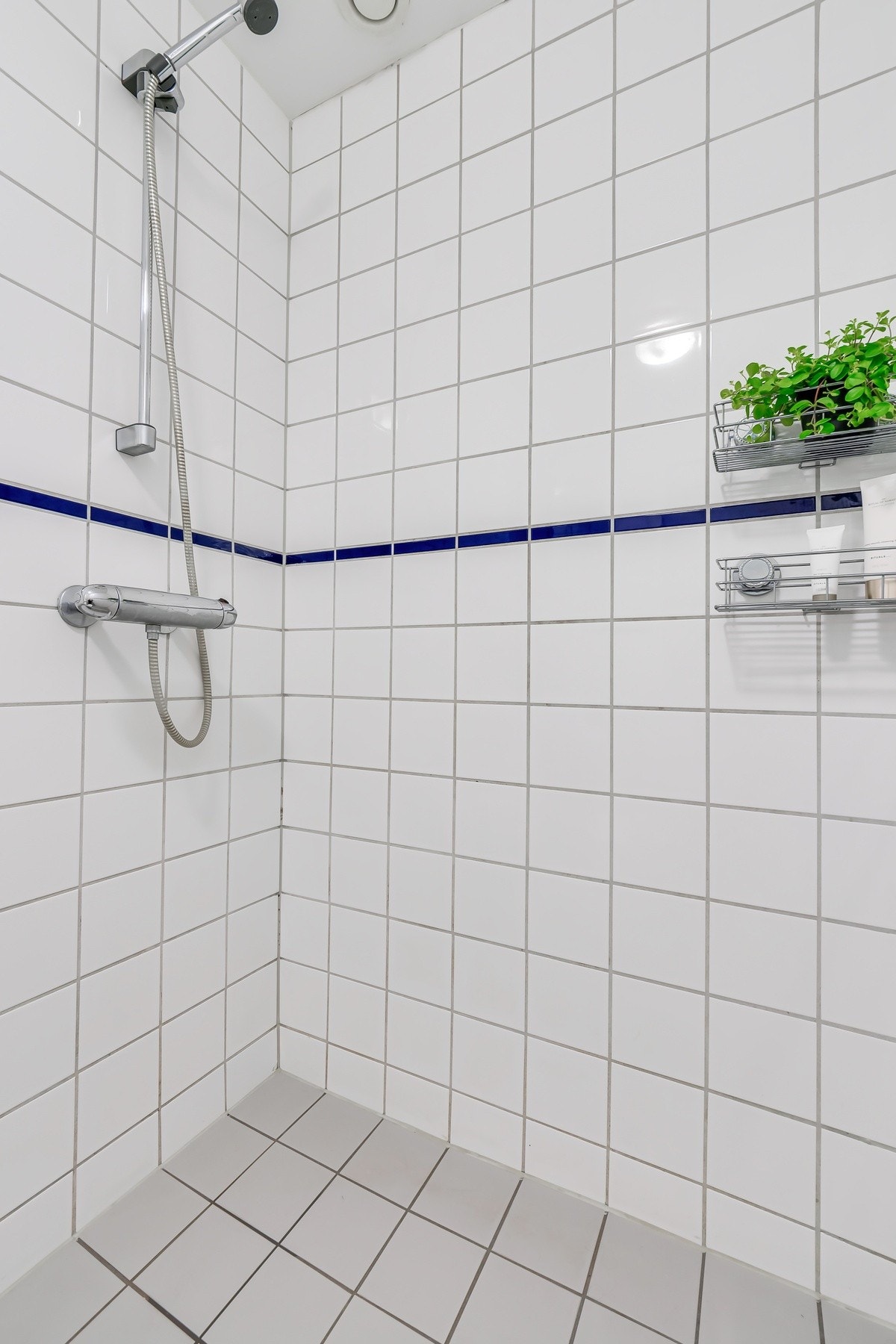 Det er varmekabler i gulv. Galleribilde