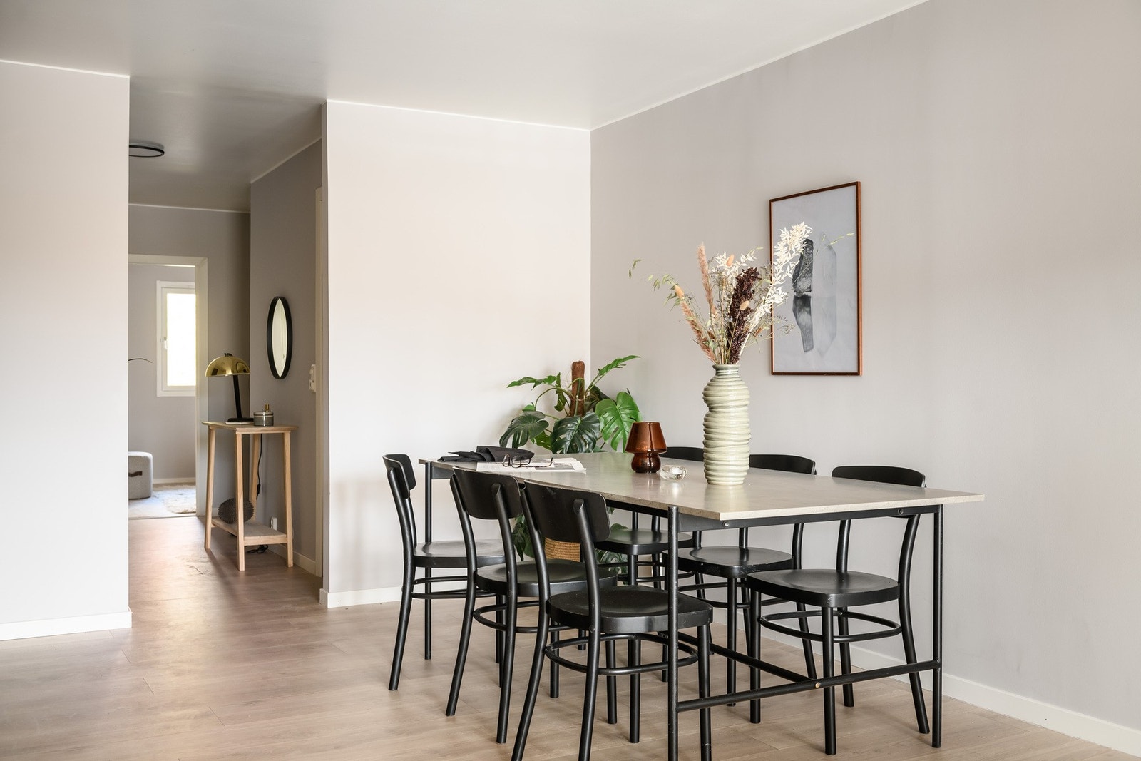 Gjennomgående oppusset/modernisert 2023/2024. Galleribilde