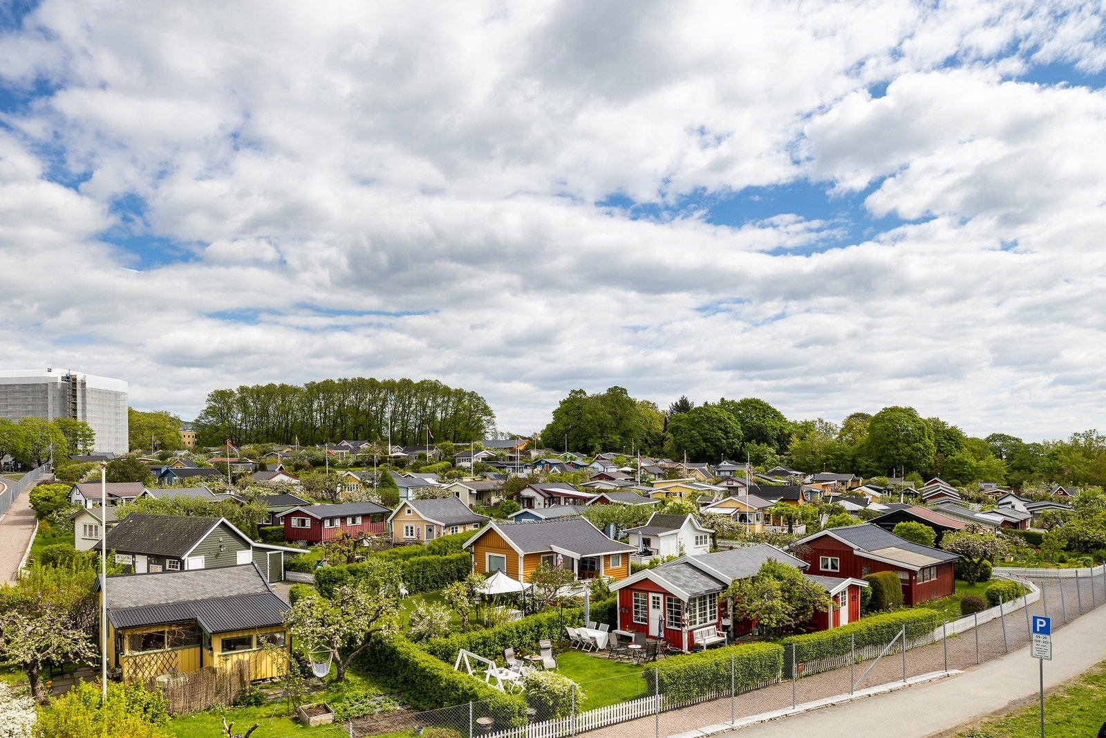Sagene og området rundt er i konstant positiv utvikling og vekst med flere nye kaféer, nisjebutikker og større prosjekter som gagner befolkningen i området. Galleribilde