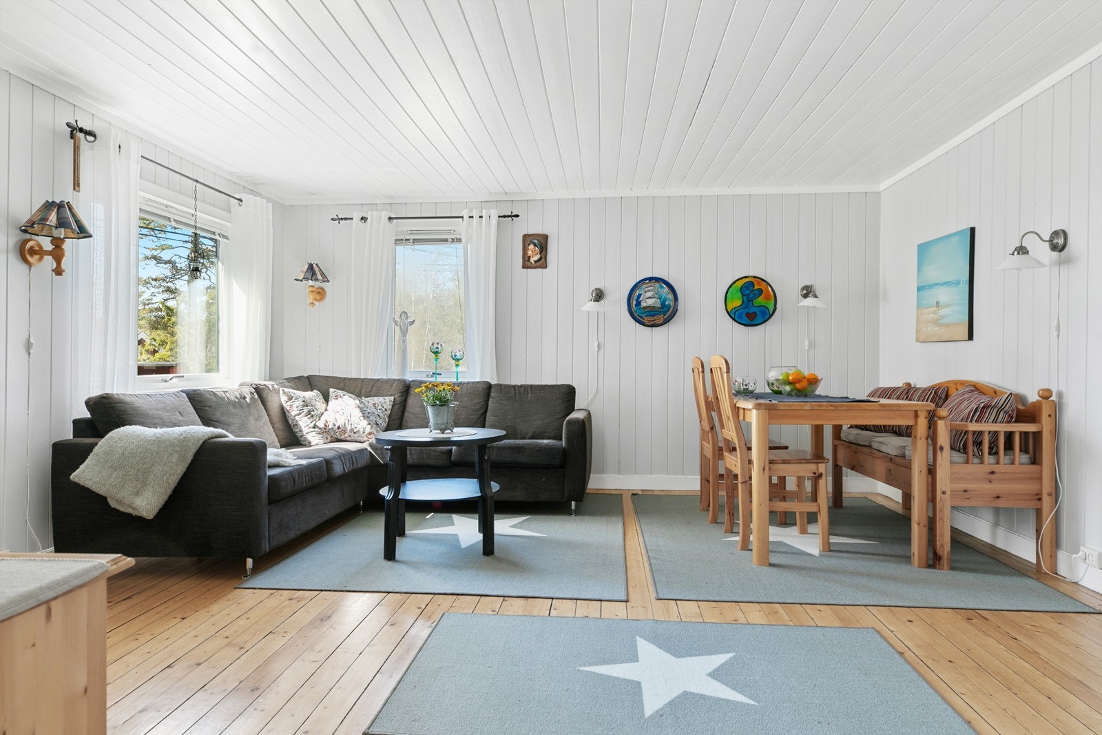 Sjarmerende uttrykk med tregulv Galleribilde