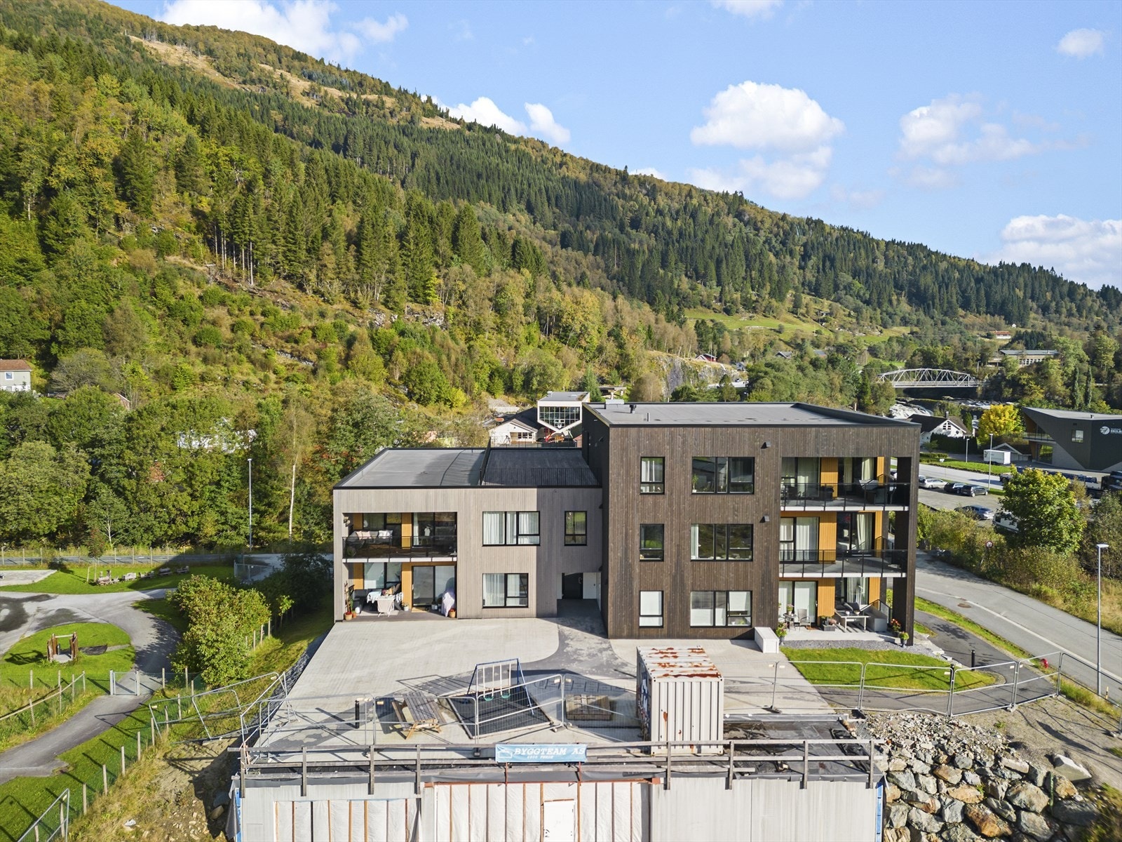 - Det er gode fellesarealer i sameiet - Galleribilde