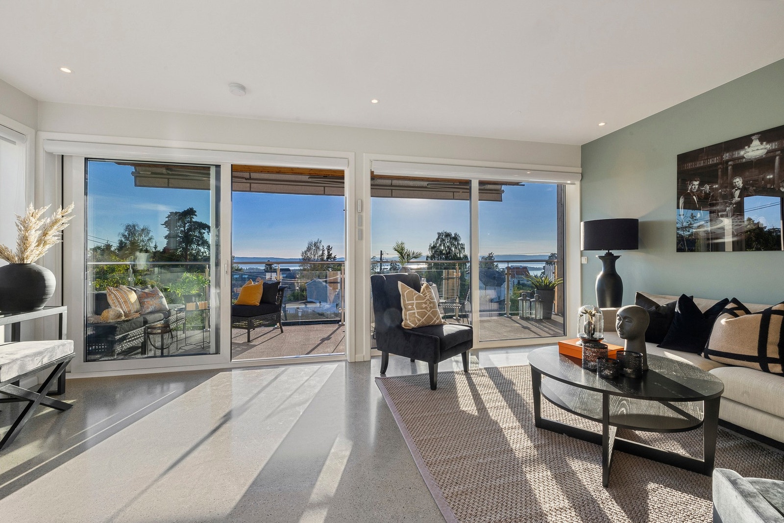 Fra boligen har man en nydelig utsikt mot Oslofjorden Galleribilde