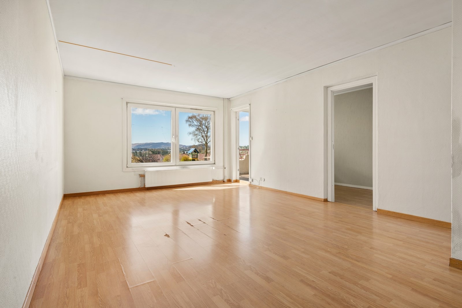 - Stuen måler 24,7 m² - Galleribilde