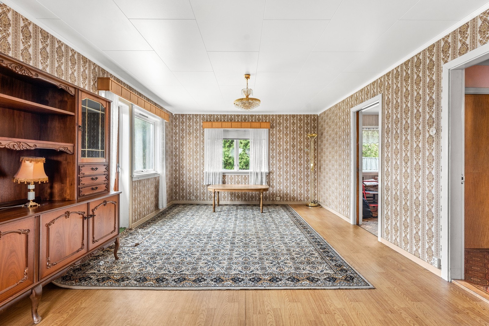 God plass til flere sittegrupper m.m. Galleribilde