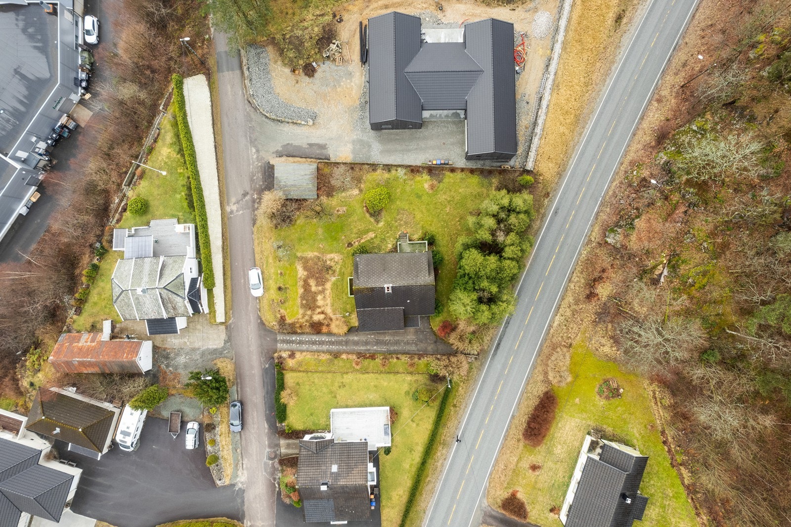 Sandbakken til venstre og Vesterdalsvegen til høyre. Galleribilde