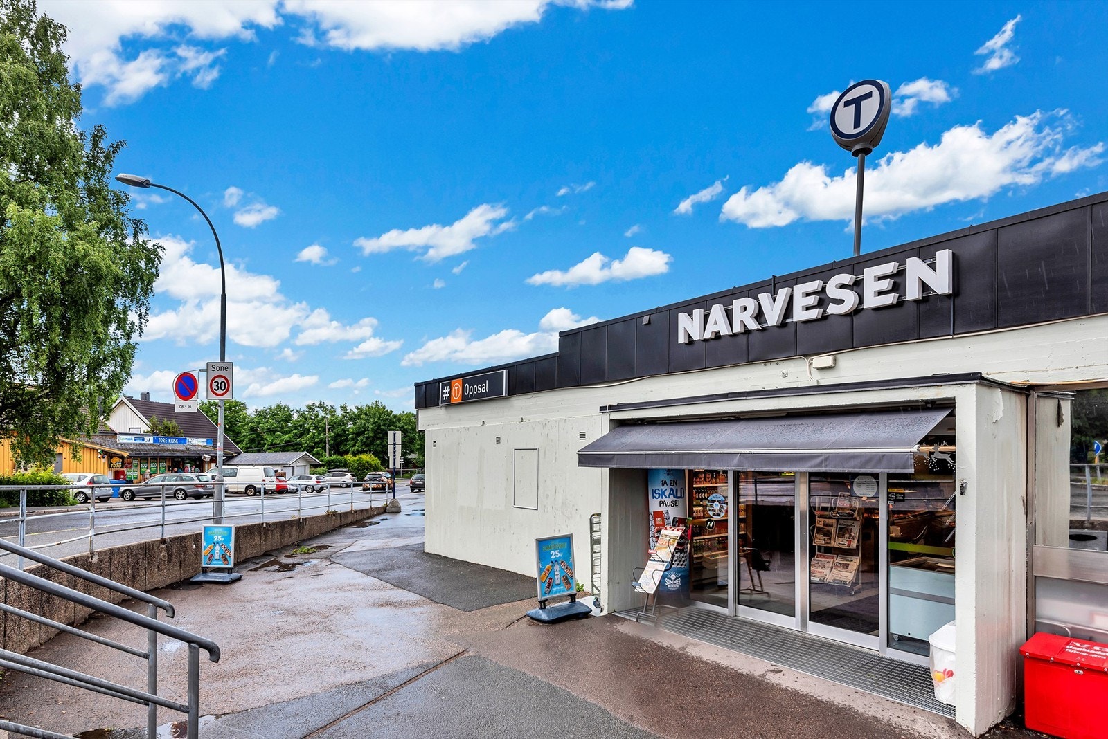 Oppsal T-banestasjon (Linje 3). Galleribilde